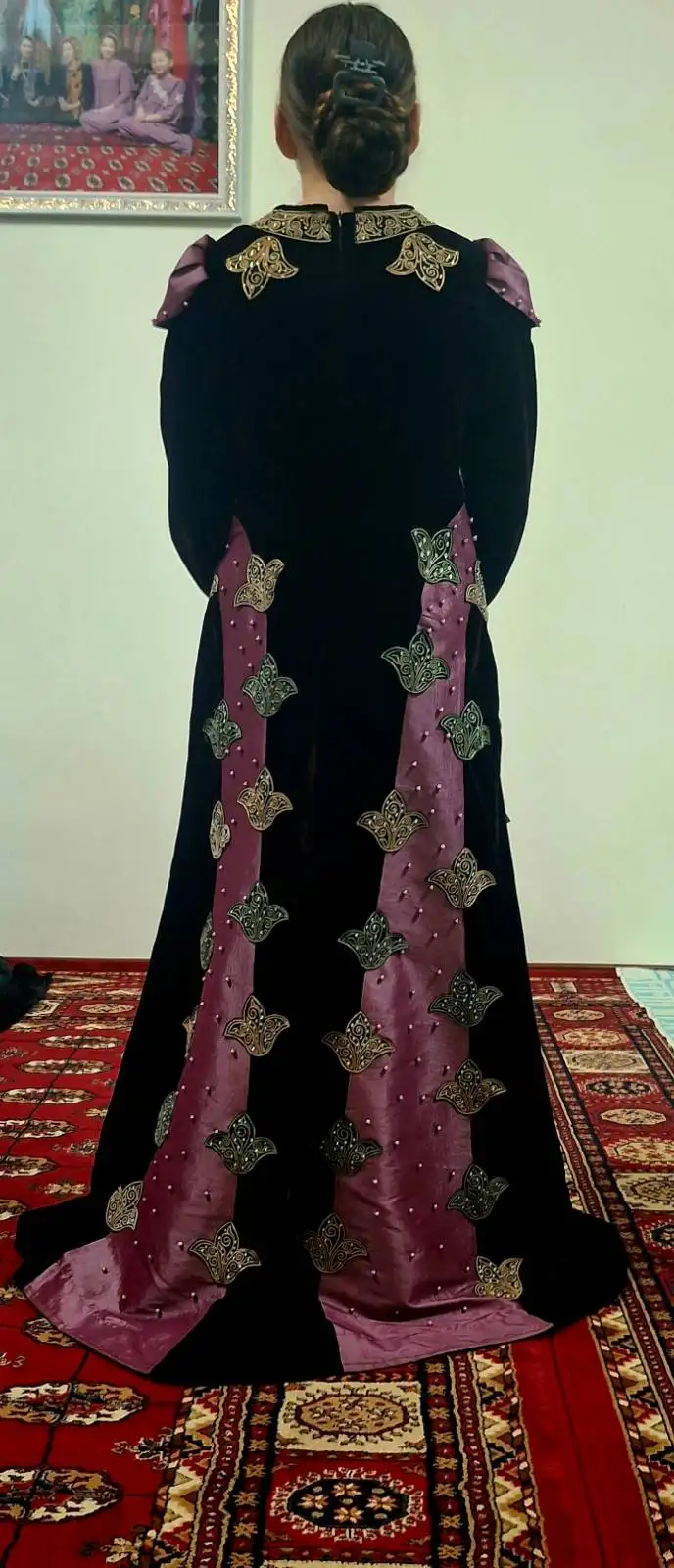 Türkmen fasonlar pombarh fasonlar Fasonlar 2025 fasonlar fason moda modalar Bezen bezen Türkmen fasonlar 2026 Türkmen fasonlar 2025 Türkmen fasonlar 2024 Türkmen fasonlar 2023 turkmenistan türkmenistan turkmen türkmen ashgabat  asgabat aşgabat balkan mary lebap dashoguz dasoguz daşoguz pombarh ponbarhat gulyupek gülýüpek stapel ştapel Gralan Çüýdeşen Abaýa Gadymy Krep Gurultaý 	Keteni Ýüpek Şifon Gipýur Lyon Welwet Atlas Kaşemir Streýç Suzana Ştapel Gülýüpek Pombarh Ýupka Gursakça Aksesuarlar Palto Penjek Okuw eşik Fata Sport eşik Uniforma Nakidka Öýme Şarf kompýuter ýaka ýaglyk Arenda köýnek 2nji el köýnek Taýyn köýnek Matalar Milli lybas milli lybaslar Toý köýnek Toý köýnekler toy koynek toy koynekler gundelik koynekler Gündelik	 
 köýnekler fata koynek Modern taze fason Eskiz koynektm turkmenkoynek türkmenkoynek fason moda moda fasonlar Iş eşik el iş	sada	ýakaly ýakasyz	keşdeli biserli	ýeňli giň nagyşly ýüregi açyk stoýka ýaka ýanly kombinasiýa 	zerli üsti aşak guşakly seçekli gysga ýeňli Panbarhat (Pombarh), Tulky, tafda Toý köýnek el iş, ýakasyz, ýeňli, giň, kombinasiýa, gaş 17-25, 26-35 Gara, #4B2C75 yaz, guyz, gysh 2nji el