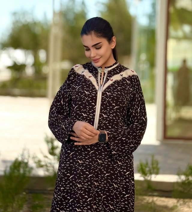 Türkmen fasonlar pombarh fasonlar Fasonlar 2025 fasonlar fason moda modalar Bezen bezen Türkmen fasonlar 2026 Türkmen fasonlar 2025 Türkmen fasonlar 2024 Türkmen fasonlar 2023 turkmenistan türkmenistan turkmen türkmen ashgabat  asgabat aşgabat balkan mary lebap dashoguz dasoguz daşoguz pombarh ponbarhat gulyupek gülýüpek stapel ştapel Gralan Çüýdeşen Abaýa Gadymy Krep Gurultaý 	Keteni Ýüpek Şifon Gipýur Lyon Welwet Atlas Kaşemir Streýç Suzana Ştapel Gülýüpek Pombarh Ýupka Gursakça Aksesuarlar Palto Penjek Okuw eşik Fata Sport eşik Uniforma Nakidka Öýme Şarf kompýuter ýaka ýaglyk Arenda köýnek 2nji el köýnek Taýyn köýnek Matalar Milli lybas milli lybaslar Toý köýnek Toý köýnekler toy koynek toy koynekler gundelik koynekler Gündelik	 
 köýnekler fata koynek Modern taze fason Eskiz koynektm turkmenkoynek türkmenkoynek fason moda moda fasonlar Iş eşik el iş	sada	ýakaly ýakasyz	keşdeli biserli	ýeňli giň nagyşly ýüregi açyk stoýka ýaka ýanly kombinasiýa 	zerli üsti aşak guşakly seçekli gysga ýeňli 