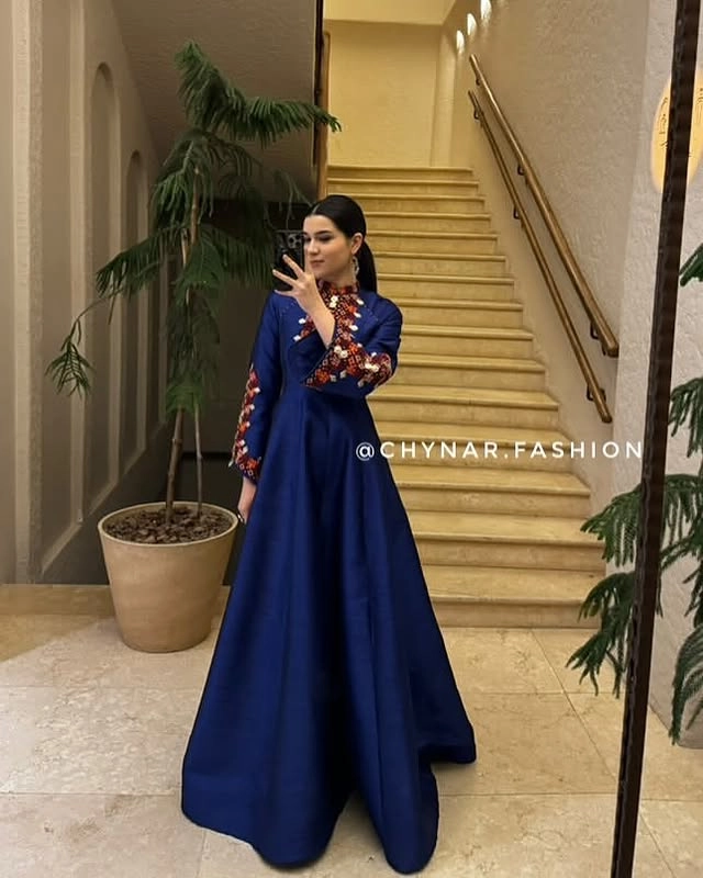 Türkmen fasonlar pombarh fasonlar Fasonlar 2025 fasonlar fason moda modalar Bezen bezen Türkmen fasonlar 2026 Türkmen fasonlar 2025 Türkmen fasonlar 2024 Türkmen fasonlar 2023 turkmenistan türkmenistan turkmen türkmen ashgabat  asgabat aşgabat balkan mary lebap dashoguz dasoguz daşoguz pombarh ponbarhat gulyupek gülýüpek stapel ştapel Gralan Çüýdeşen Abaýa Gadymy Krep Gurultaý 	Keteni Ýüpek Şifon Gipýur Lyon Welwet Atlas Kaşemir Streýç Suzana Ştapel Gülýüpek Pombarh Ýupka Gursakça Aksesuarlar Palto Penjek Okuw eşik Fata Sport eşik Uniforma Nakidka Öýme Şarf kompýuter ýaka ýaglyk Arenda köýnek 2nji el köýnek Taýyn köýnek Matalar Milli lybas milli lybaslar Toý köýnek Toý köýnekler toy koynek toy koynekler gundelik koynekler Gündelik	 
 köýnekler fata koynek Modern taze fason Eskiz koynektm turkmenkoynek türkmenkoynek fason moda moda fasonlar Iş eşik el iş	sada	ýakaly ýakasyz	keşdeli biserli	ýeňli giň nagyşly ýüregi açyk stoýka ýaka ýanly kombinasiýa 	zerli üsti aşak guşakly seçekli gysga ýeňli Ýüpek Toý köýnek, Milli lybas el iş, keşdeli, ýakasyz, ýanly, ýeňli, giň, nagyşly 17-25, 26-35 Goýy-gök guyz