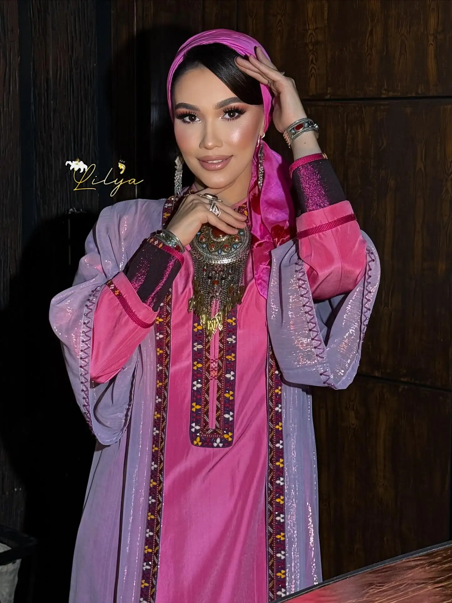 Türkmen fasonlar pombarh fasonlar Fasonlar 2025 fasonlar fason moda modalar Bezen bezen Türkmen fasonlar 2026 Türkmen fasonlar 2025 Türkmen fasonlar 2024 Türkmen fasonlar 2023 turkmenistan türkmenistan turkmen türkmen ashgabat  asgabat aşgabat balkan mary lebap dashoguz dasoguz daşoguz pombarh ponbarhat gulyupek gülýüpek stapel ştapel Gralan Çüýdeşen Abaýa Gadymy Krep Gurultaý 	Keteni Ýüpek Şifon Gipýur Lyon Welwet Atlas Kaşemir Streýç Suzana Ştapel Gülýüpek Pombarh Ýupka Gursakça Aksesuarlar Palto Penjek Okuw eşik Fata Sport eşik Uniforma Nakidka Öýme Şarf kompýuter ýaka ýaglyk Arenda köýnek 2nji el köýnek Taýyn köýnek Matalar Milli lybas milli lybaslar Toý köýnek Toý köýnekler toy koynek toy koynekler gundelik koynekler Gündelik	 
 köýnekler fata koynek Modern taze fason Eskiz koynektm turkmenkoynek türkmenkoynek fason moda moda fasonlar Iş eşik el iş	sada	ýakaly ýakasyz	keşdeli biserli	ýeňli giň nagyşly ýüregi açyk stoýka ýaka ýanly kombinasiýa 	zerli üsti aşak guşakly seçekli gysga ýeňli 