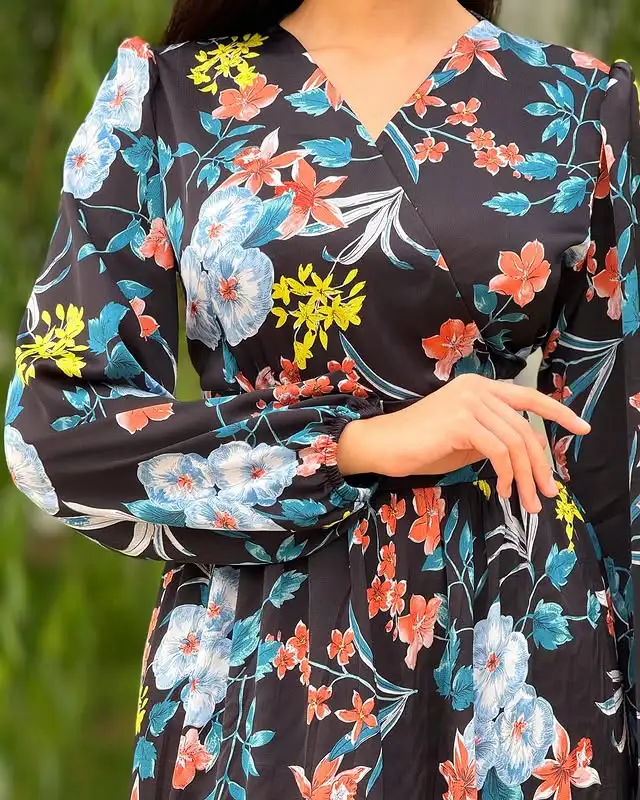 Türkmen fasonlar pombarh fasonlar Fasonlar 2025 fasonlar fason moda modalar Bezen bezen Türkmen fasonlar 2026 Türkmen fasonlar 2025 Türkmen fasonlar 2024 Türkmen fasonlar 2023 turkmenistan türkmenistan turkmen türkmen ashgabat  asgabat aşgabat balkan mary lebap dashoguz dasoguz daşoguz pombarh ponbarhat gulyupek gülýüpek stapel ştapel Gralan Çüýdeşen Abaýa Gadymy Krep Gurultaý 	Keteni Ýüpek Şifon Gipýur Lyon Welwet Atlas Kaşemir Streýç Suzana Ştapel Gülýüpek Pombarh Ýupka Gursakça Aksesuarlar Palto Penjek Okuw eşik Fata Sport eşik Uniforma Nakidka Öýme Şarf kompýuter ýaka ýaglyk Arenda köýnek 2nji el köýnek Taýyn köýnek Matalar Milli lybas milli lybaslar Toý köýnek Toý köýnekler toy koynek toy koynekler gundelik koynekler Gündelik	 
 köýnekler fata koynek Modern taze fason Eskiz koynektm turkmenkoynek türkmenkoynek fason moda moda fasonlar Iş eşik el iş	sada	ýakaly ýakasyz	keşdeli biserli	ýeňli giň nagyşly ýüregi açyk stoýka ýaka ýanly kombinasiýa 	zerli üsti aşak guşakly seçekli gysga ýeňli Gündelik sada, ýakasyz, ýüregi açyk, ýeňli 12-16, 17-25, 26-35 Gara yaz, tomus