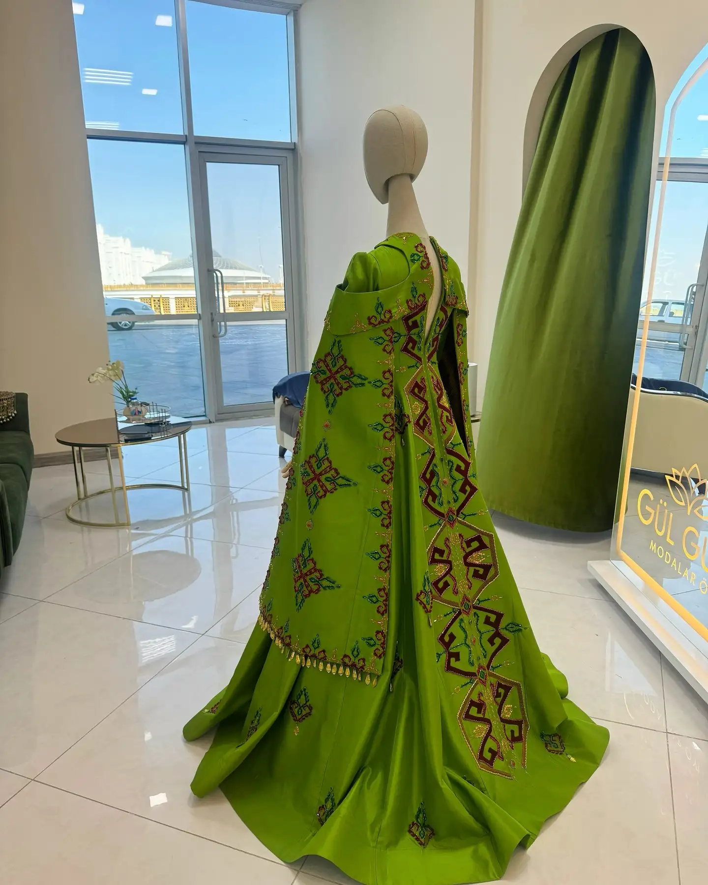 Türkmen fasonlar pombarh fasonlar Fasonlar 2025 fasonlar fason moda modalar Bezen bezen Türkmen fasonlar 2026 Türkmen fasonlar 2025 Türkmen fasonlar 2024 Türkmen fasonlar 2023 turkmenistan türkmenistan turkmen türkmen ashgabat  asgabat aşgabat balkan mary lebap dashoguz dasoguz daşoguz pombarh ponbarhat gulyupek gülýüpek stapel ştapel Gralan Çüýdeşen Abaýa Gadymy Krep Gurultaý 	Keteni Ýüpek Şifon Gipýur Lyon Welwet Atlas Kaşemir Streýç Suzana Ştapel Gülýüpek Pombarh Ýupka Gursakça Aksesuarlar Palto Penjek Okuw eşik Fata Sport eşik Uniforma Nakidka Öýme Şarf kompýuter ýaka ýaglyk Arenda köýnek 2nji el köýnek Taýyn köýnek Matalar Milli lybas milli lybaslar Toý köýnek Toý köýnekler toy koynek toy koynekler gundelik koynekler Gündelik	 
 köýnekler fata koynek Modern taze fason Eskiz koynektm turkmenkoynek türkmenkoynek fason moda moda fasonlar Iş eşik el iş	sada	ýakaly ýakasyz	keşdeli biserli	ýeňli giň nagyşly ýüregi açyk stoýka ýaka ýanly kombinasiýa 	zerli üsti aşak guşakly seçekli gysga ýeňli Keteni, Atlas Toý köýnek el iş, keşdeli, ýakaly, ýeňli, nagyşly 17-25, 26-35 Ýaşyl