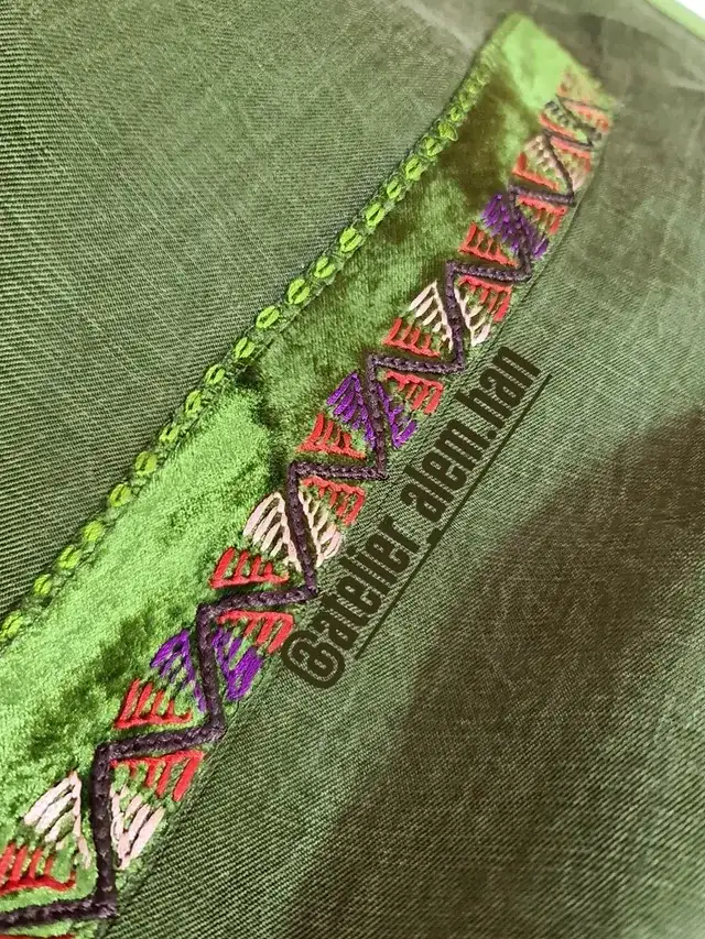 Türkmen fasonlar pombarh fasonlar Fasonlar 2025 fasonlar fason moda modalar Bezen bezen Türkmen fasonlar 2026 Türkmen fasonlar 2025 Türkmen fasonlar 2024 Türkmen fasonlar 2023 turkmenistan türkmenistan turkmen türkmen ashgabat  asgabat aşgabat balkan mary lebap dashoguz dasoguz daşoguz pombarh ponbarhat gulyupek gülýüpek stapel ştapel Gralan Çüýdeşen Abaýa Gadymy Krep Gurultaý 	Keteni Ýüpek Şifon Gipýur Lyon Welwet Atlas Kaşemir Streýç Suzana Ştapel Gülýüpek Pombarh Ýupka Gursakça Aksesuarlar Palto Penjek Okuw eşik Fata Sport eşik Uniforma Nakidka Öýme Şarf kompýuter ýaka ýaglyk Arenda köýnek 2nji el köýnek Taýyn köýnek Matalar Milli lybas milli lybaslar Toý köýnek Toý köýnekler toy koynek toy koynekler gundelik koynekler Gündelik	 
 köýnekler fata koynek Modern taze fason Eskiz koynektm turkmenkoynek türkmenkoynek fason moda moda fasonlar Iş eşik el iş	sada	ýakaly ýakasyz	keşdeli biserli	ýeňli giň nagyşly ýüregi açyk stoýka ýaka ýanly kombinasiýa 	zerli üsti aşak guşakly seçekli gysga ýeňli Toý köýnek, Modern ýakasyz, ýeňli, giň, üsti aşak 17-25, 26-35 Haki yaz, tomus, guyz