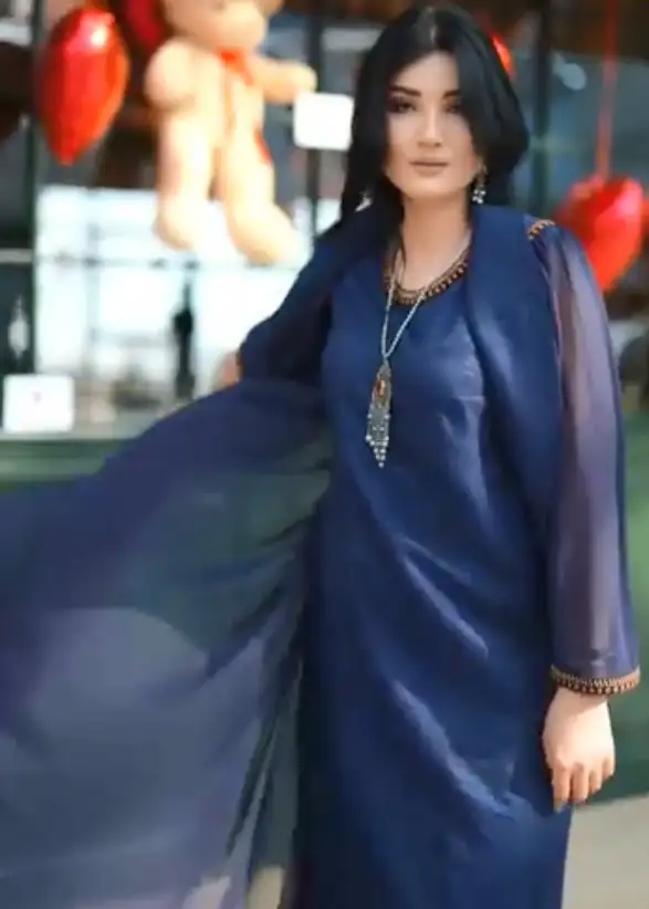 Türkmen fasonlar pombarh fasonlar Fasonlar 2025 fasonlar fason moda modalar Bezen bezen Türkmen fasonlar 2026 Türkmen fasonlar 2025 Türkmen fasonlar 2024 Türkmen fasonlar 2023 turkmenistan türkmenistan turkmen türkmen ashgabat  asgabat aşgabat balkan mary lebap dashoguz dasoguz daşoguz pombarh ponbarhat gulyupek gülýüpek stapel ştapel Gralan Çüýdeşen Abaýa Gadymy Krep Gurultaý 	Keteni Ýüpek Şifon Gipýur Lyon Welwet Atlas Kaşemir Streýç Suzana Ştapel Gülýüpek Pombarh Ýupka Gursakça Aksesuarlar Palto Penjek Okuw eşik Fata Sport eşik Uniforma Nakidka Öýme Şarf kompýuter ýaka ýaglyk Arenda köýnek 2nji el köýnek Taýyn köýnek Matalar Milli lybas milli lybaslar Toý köýnek Toý köýnekler toy koynek toy koynekler gundelik koynekler Gündelik	 
 köýnekler fata koynek Modern taze fason Eskiz koynektm turkmenkoynek türkmenkoynek fason moda moda fasonlar Iş eşik el iş	sada	ýakaly ýakasyz	keşdeli biserli	ýeňli giň nagyşly ýüregi açyk stoýka ýaka ýanly kombinasiýa 	zerli üsti aşak guşakly seçekli gysga ýeňli Modern ýakasyz, gysga ýeňli, giň 17-25, 26-35 Goýy-gök yaz, tomus, guyz