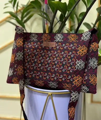 Türkmen fasonlar pombarh fasonlar Fasonlar 2025 fasonlar fason moda modalar Bezen bezen Türkmen fasonlar 2026 Türkmen fasonlar 2025 Türkmen fasonlar 2024 Türkmen fasonlar 2023 turkmenistan türkmenistan turkmen türkmen ashgabat  asgabat aşgabat balkan mary lebap dashoguz dasoguz daşoguz pombarh ponbarhat gulyupek gülýüpek stapel ştapel Gralan Çüýdeşen Abaýa Gadymy Krep Gurultaý 	Keteni Ýüpek Şifon Gipýur Lyon Welwet Atlas Kaşemir Streýç Suzana Ştapel Gülýüpek Pombarh Ýupka Gursakça Aksesuarlar Palto Penjek Okuw eşik Fata Sport eşik Uniforma Nakidka Öýme Şarf kompýuter ýaka ýaglyk Arenda köýnek 2nji el köýnek Taýyn köýnek Matalar Milli lybas milli lybaslar Toý köýnek Toý köýnekler toy koynek toy koynekler gundelik koynekler Gündelik	 
 köýnekler fata koynek Modern taze fason Eskiz koynektm turkmenkoynek türkmenkoynek fason moda moda fasonlar Iş eşik el iş	sada	ýakaly ýakasyz	keşdeli biserli	ýeňli giň nagyşly ýüregi açyk stoýka ýaka ýanly kombinasiýa 	zerli üsti aşak guşakly seçekli gysga ýeňli 