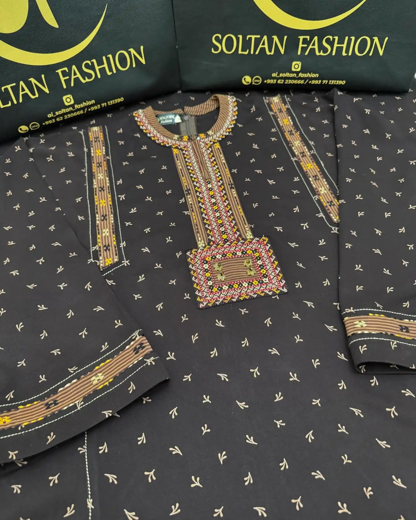 Türkmen fasonlar pombarh fasonlar Fasonlar 2025 fasonlar fason moda modalar Bezen bezen Türkmen fasonlar 2026 Türkmen fasonlar 2025 Türkmen fasonlar 2024 Türkmen fasonlar 2023 turkmenistan türkmenistan turkmen türkmen ashgabat  asgabat aşgabat balkan mary lebap dashoguz dasoguz daşoguz pombarh ponbarhat gulyupek gülýüpek stapel ştapel Gralan Çüýdeşen Abaýa Gadymy Krep Gurultaý 	Keteni Ýüpek Şifon Gipýur Lyon Welwet Atlas Kaşemir Streýç Suzana Ştapel Gülýüpek Pombarh Ýupka Gursakça Aksesuarlar Palto Penjek Okuw eşik Fata Sport eşik Uniforma Nakidka Öýme Şarf kompýuter ýaka ýaglyk Arenda köýnek 2nji el köýnek Taýyn köýnek Matalar Milli lybas milli lybaslar Toý köýnek Toý köýnekler toy koynek toy koynekler gundelik koynekler Gündelik	 
 köýnekler fata koynek Modern taze fason Eskiz koynektm turkmenkoynek türkmenkoynek fason moda moda fasonlar Iş eşik el iş	sada	ýakaly ýakasyz	keşdeli biserli	ýeňli giň nagyşly ýüregi açyk stoýka ýaka ýanly kombinasiýa 	zerli üsti aşak guşakly seçekli gysga ýeňli 