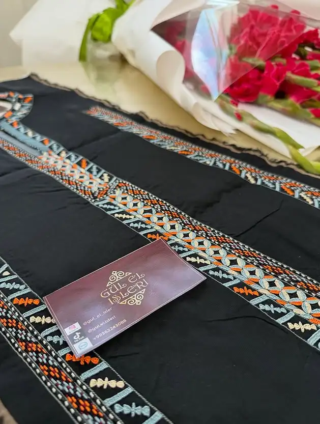 Türkmen fasonlar pombarh fasonlar Fasonlar 2025 fasonlar fason moda modalar Bezen bezen Türkmen fasonlar 2026 Türkmen fasonlar 2025 Türkmen fasonlar 2024 Türkmen fasonlar 2023 turkmenistan türkmenistan turkmen türkmen ashgabat  asgabat aşgabat balkan mary lebap dashoguz dasoguz daşoguz pombarh ponbarhat gulyupek gülýüpek stapel ştapel Gralan Çüýdeşen Abaýa Gadymy Krep Gurultaý 	Keteni Ýüpek Şifon Gipýur Lyon Welwet Atlas Kaşemir Streýç Suzana Ştapel Gülýüpek Pombarh Ýupka Gursakça Aksesuarlar Palto Penjek Okuw eşik Fata Sport eşik Uniforma Nakidka Öýme Şarf kompýuter ýaka ýaglyk Arenda köýnek 2nji el köýnek Taýyn köýnek Matalar Milli lybas milli lybaslar Toý köýnek Toý köýnekler toy koynek toy koynekler gundelik koynekler Gündelik	 
 köýnekler fata koynek Modern taze fason Eskiz koynektm turkmenkoynek türkmenkoynek fason moda moda fasonlar Iş eşik el iş	sada	ýakaly ýakasyz	keşdeli biserli	ýeňli giň nagyşly ýüregi açyk stoýka ýaka ýanly kombinasiýa 	zerli üsti aşak guşakly seçekli gysga ýeňli keşdeli, el ýaka, gaýma 12-16, 17-25, 26-35, 35+  yaz, tomus, guyz, gysh