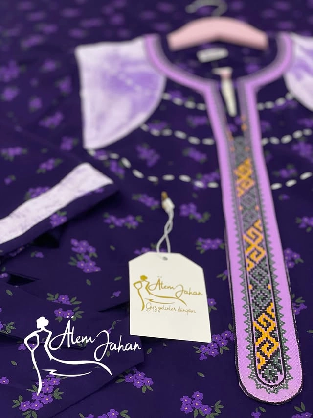 Türkmen fasonlar pombarh fasonlar Fasonlar 2025 fasonlar fason moda modalar Bezen bezen Türkmen fasonlar 2026 Türkmen fasonlar 2025 Türkmen fasonlar 2024 Türkmen fasonlar 2023 turkmenistan türkmenistan turkmen türkmen ashgabat  asgabat aşgabat balkan mary lebap dashoguz dasoguz daşoguz pombarh ponbarhat gulyupek gülýüpek stapel ştapel Gralan Çüýdeşen Abaýa Gadymy Krep Gurultaý 	Keteni Ýüpek Şifon Gipýur Lyon Welwet Atlas Kaşemir Streýç Suzana Ştapel Gülýüpek Pombarh Ýupka Gursakça Aksesuarlar Palto Penjek Okuw eşik Fata Sport eşik Uniforma Nakidka Öýme Şarf kompýuter ýaka ýaglyk Arenda köýnek 2nji el köýnek Taýyn köýnek Matalar Milli lybas milli lybaslar Toý köýnek Toý köýnekler toy koynek toy koynekler gundelik koynekler Gündelik	 
 köýnekler fata koynek Modern taze fason Eskiz koynektm turkmenkoynek türkmenkoynek fason moda moda fasonlar Iş eşik el iş	sada	ýakaly ýakasyz	keşdeli biserli	ýeňli giň nagyşly ýüregi açyk stoýka ýaka ýanly kombinasiýa 	zerli üsti aşak guşakly seçekli gysga ýeňli Ştapel Gündelik ýakaly, ýeňli, giň 17-25, 26-35 #4B2C75 yaz, tomus, guyz