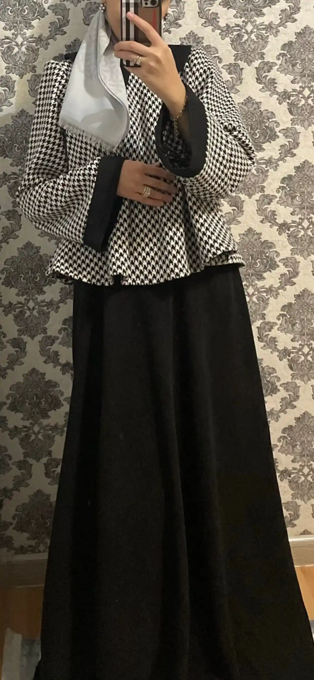 Türkmen fasonlar pombarh fasonlar Fasonlar 2025 fasonlar fason moda modalar Bezen bezen Türkmen fasonlar 2026 Türkmen fasonlar 2025 Türkmen fasonlar 2024 Türkmen fasonlar 2023 turkmenistan türkmenistan turkmen türkmen ashgabat  asgabat aşgabat balkan mary lebap dashoguz dasoguz daşoguz pombarh ponbarhat gulyupek gülýüpek stapel ştapel Gralan Çüýdeşen Abaýa Gadymy Krep Gurultaý 	Keteni Ýüpek Şifon Gipýur Lyon Welwet Atlas Kaşemir Streýç Suzana Ştapel Gülýüpek Pombarh Ýupka Gursakça Aksesuarlar Palto Penjek Okuw eşik Fata Sport eşik Uniforma Nakidka Öýme Şarf kompýuter ýaka ýaglyk Arenda köýnek 2nji el köýnek Taýyn köýnek Matalar Milli lybas milli lybaslar Toý köýnek Toý köýnekler toy koynek toy koynekler gundelik koynekler Gündelik	 
 köýnekler fata koynek Modern taze fason Eskiz koynektm turkmenkoynek türkmenkoynek fason moda moda fasonlar Iş eşik el iş	sada	ýakaly ýakasyz	keşdeli biserli	ýeňli giň nagyşly ýüregi açyk stoýka ýaka ýanly kombinasiýa 	zerli üsti aşak guşakly seçekli gysga ýeňli Welwet  ýeňli, üsti aşak 17-25 Gara, Ak yaz, tomus, guyz 2nji el