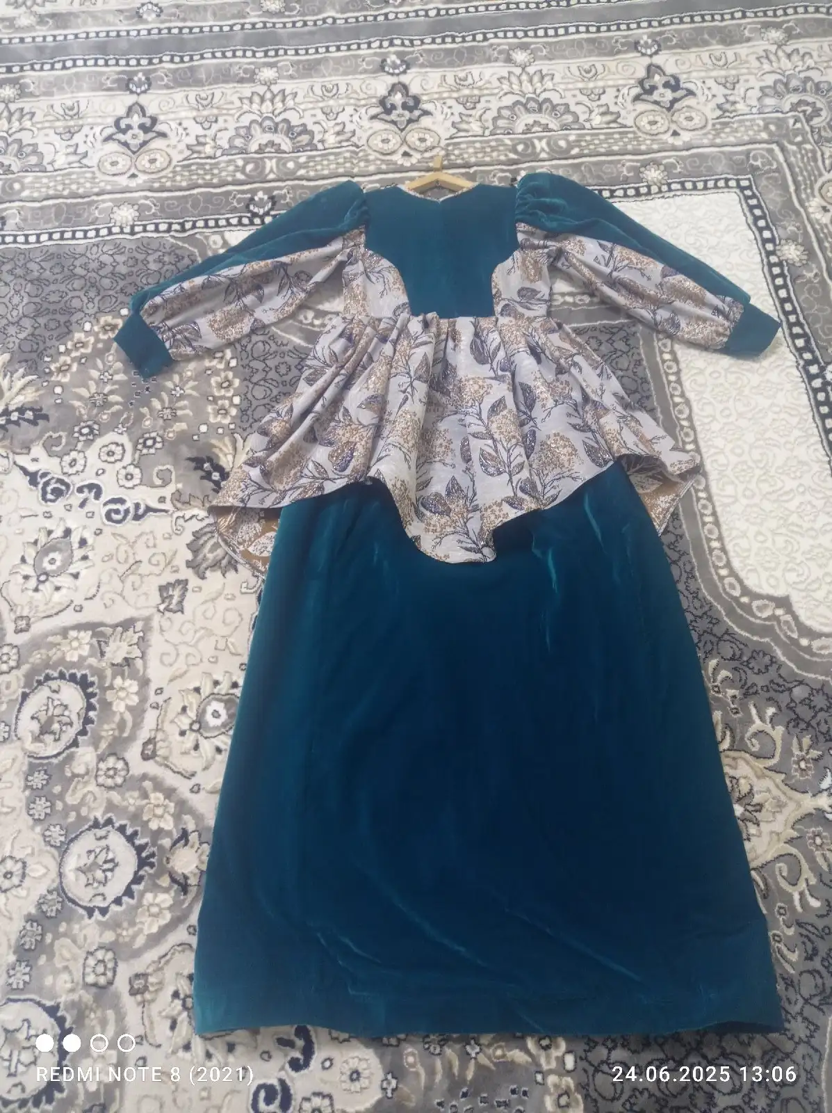 Türkmen fasonlar pombarh fasonlar Fasonlar 2025 fasonlar fason moda modalar Bezen bezen Türkmen fasonlar 2026 Türkmen fasonlar 2025 Türkmen fasonlar 2024 Türkmen fasonlar 2023 turkmenistan türkmenistan turkmen türkmen ashgabat  asgabat aşgabat balkan mary lebap dashoguz dasoguz daşoguz pombarh ponbarhat gulyupek gülýüpek stapel ştapel Gralan Çüýdeşen Abaýa Gadymy Krep Gurultaý 	Keteni Ýüpek Şifon Gipýur Lyon Welwet Atlas Kaşemir Streýç Suzana Ştapel Gülýüpek Pombarh Ýupka Gursakça Aksesuarlar Palto Penjek Okuw eşik Fata Sport eşik Uniforma Nakidka Öýme Şarf kompýuter ýaka ýaglyk Arenda köýnek 2nji el köýnek Taýyn köýnek Matalar Milli lybas milli lybaslar Toý köýnek Toý köýnekler toy koynek toy koynekler gundelik koynekler Gündelik	 
 köýnekler fata koynek Modern taze fason Eskiz koynektm turkmenkoynek türkmenkoynek fason moda moda fasonlar Iş eşik el iş	sada	ýakaly ýakasyz	keşdeli biserli	ýeňli giň nagyşly ýüregi açyk stoýka ýaka ýanly kombinasiýa 	zerli üsti aşak guşakly seçekli gysga ýeňli 