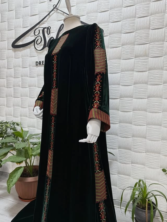 Türkmen fasonlar pombarh fasonlar Fasonlar 2025 fasonlar fason moda modalar Bezen bezen Türkmen fasonlar 2026 Türkmen fasonlar 2025 Türkmen fasonlar 2024 Türkmen fasonlar 2023 turkmenistan türkmenistan turkmen türkmen ashgabat  asgabat aşgabat balkan mary lebap dashoguz dasoguz daşoguz pombarh ponbarhat gulyupek gülýüpek stapel ştapel Gralan Çüýdeşen Abaýa Gadymy Krep Gurultaý 	Keteni Ýüpek Şifon Gipýur Lyon Welwet Atlas Kaşemir Streýç Suzana Ştapel Gülýüpek Pombarh Ýupka Gursakça Aksesuarlar Palto Penjek Okuw eşik Fata Sport eşik Uniforma Nakidka Öýme Şarf kompýuter ýaka ýaglyk Arenda köýnek 2nji el köýnek Taýyn köýnek Matalar Milli lybas milli lybaslar Toý köýnek Toý köýnekler toy koynek toy koynekler gundelik koynekler Gündelik	 
 köýnekler fata koynek Modern taze fason Eskiz koynektm turkmenkoynek türkmenkoynek fason moda moda fasonlar Iş eşik el iş	sada	ýakaly ýakasyz	keşdeli biserli	ýeňli giň nagyşly ýüregi açyk stoýka ýaka ýanly kombinasiýa 	zerli üsti aşak guşakly seçekli gysga ýeňli 