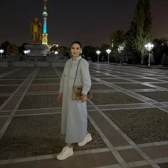 Türkmen fasonlar pombarh fasonlar Fasonlar 2025 fasonlar fason moda modalar Bezen bezen Türkmen fasonlar 2026 Türkmen fasonlar 2025 Türkmen fasonlar 2024 Türkmen fasonlar 2023 turkmenistan türkmenistan turkmen türkmen ashgabat  asgabat aşgabat balkan mary lebap dashoguz dasoguz daşoguz pombarh ponbarhat gulyupek gülýüpek stapel ştapel Gralan Çüýdeşen Abaýa Gadymy Krep Gurultaý 	Keteni Ýüpek Şifon Gipýur Lyon Welwet Atlas Kaşemir Streýç Suzana Ştapel Gülýüpek Pombarh Ýupka Gursakça Aksesuarlar Palto Penjek Okuw eşik Fata Sport eşik Uniforma Nakidka Öýme Şarf kompýuter ýaka ýaglyk Arenda köýnek 2nji el köýnek Taýyn köýnek Matalar Milli lybas milli lybaslar Toý köýnek Toý köýnekler toy koynek toy koynekler gundelik koynekler Gündelik	 
 köýnekler fata koynek Modern taze fason Eskiz koynektm turkmenkoynek türkmenkoynek fason moda moda fasonlar Iş eşik el iş	sada	ýakaly ýakasyz	keşdeli biserli	ýeňli giň nagyşly ýüregi açyk stoýka ýaka ýanly kombinasiýa 	zerli üsti aşak guşakly seçekli gysga ýeňli 