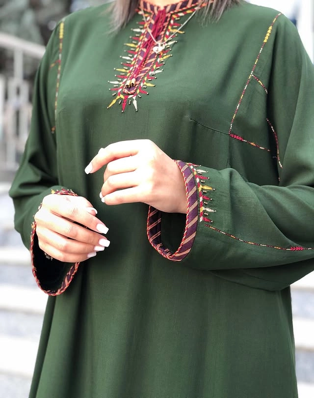 Türkmen fasonlar pombarh fasonlar Fasonlar 2025 fasonlar fason moda modalar Bezen bezen Türkmen fasonlar 2026 Türkmen fasonlar 2025 Türkmen fasonlar 2024 Türkmen fasonlar 2023 turkmenistan türkmenistan turkmen türkmen ashgabat  asgabat aşgabat balkan mary lebap dashoguz dasoguz daşoguz pombarh ponbarhat gulyupek gülýüpek stapel ştapel Gralan Çüýdeşen Abaýa Gadymy Krep Gurultaý 	Keteni Ýüpek Şifon Gipýur Lyon Welwet Atlas Kaşemir Streýç Suzana Ştapel Gülýüpek Pombarh Ýupka Gursakça Aksesuarlar Palto Penjek Okuw eşik Fata Sport eşik Uniforma Nakidka Öýme Şarf kompýuter ýaka ýaglyk Arenda köýnek 2nji el köýnek Taýyn köýnek Matalar Milli lybas milli lybaslar Toý köýnek Toý köýnekler toy koynek toy koynekler gundelik koynekler Gündelik	 
 köýnekler fata koynek Modern taze fason Eskiz koynektm turkmenkoynek türkmenkoynek fason moda moda fasonlar Iş eşik el iş	sada	ýakaly ýakasyz	keşdeli biserli	ýeňli giň nagyşly ýüregi açyk stoýka ýaka ýanly kombinasiýa 	zerli üsti aşak guşakly seçekli gysga ýeňli 