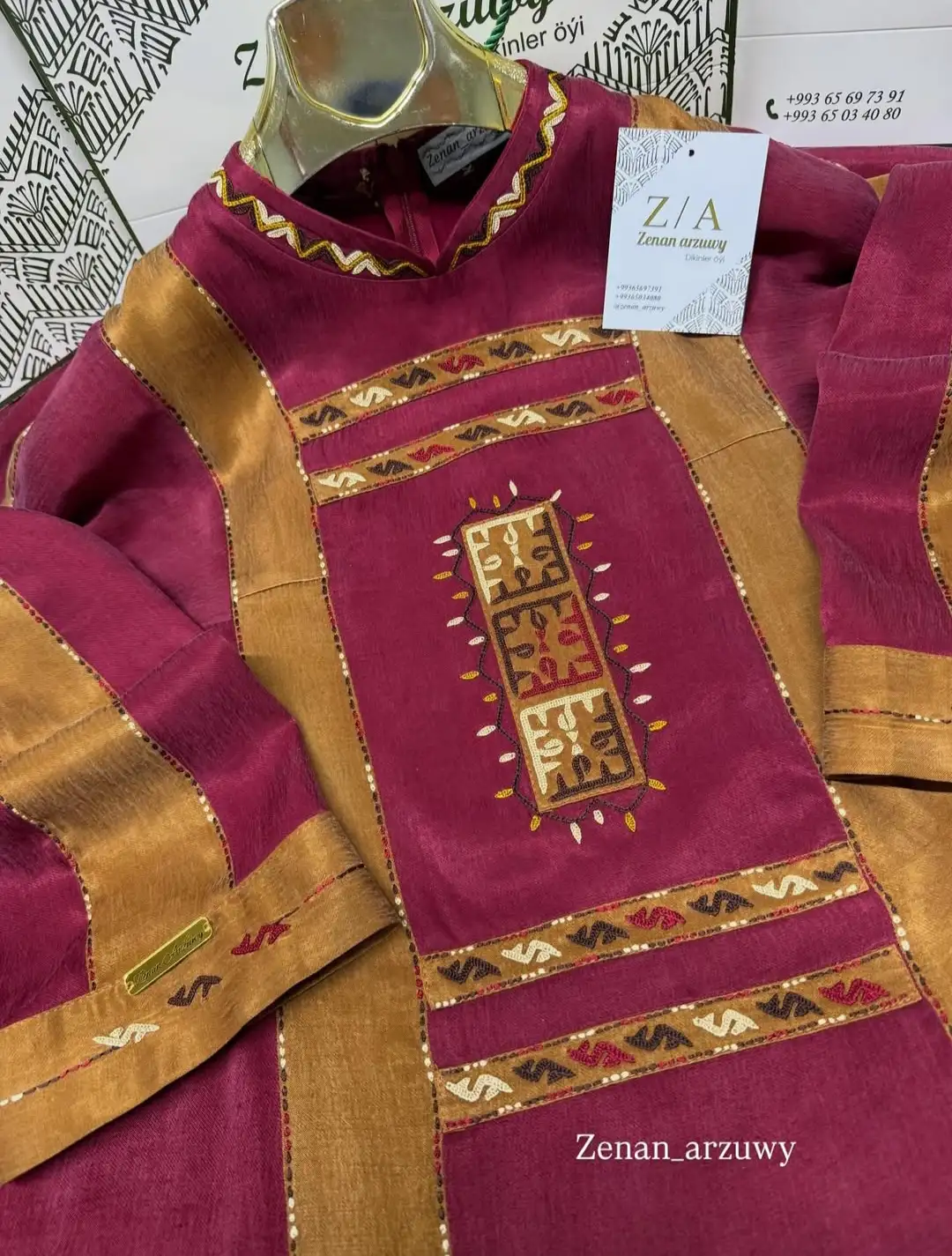 Türkmen fasonlar pombarh fasonlar Fasonlar 2025 fasonlar fason moda modalar Bezen bezen Türkmen fasonlar 2026 Türkmen fasonlar 2025 Türkmen fasonlar 2024 Türkmen fasonlar 2023 turkmenistan türkmenistan turkmen türkmen ashgabat  asgabat aşgabat balkan mary lebap dashoguz dasoguz daşoguz pombarh ponbarhat gulyupek gülýüpek stapel ştapel Gralan Çüýdeşen Abaýa Gadymy Krep Gurultaý 	Keteni Ýüpek Şifon Gipýur Lyon Welwet Atlas Kaşemir Streýç Suzana Ştapel Gülýüpek Pombarh Ýupka Gursakça Aksesuarlar Palto Penjek Okuw eşik Fata Sport eşik Uniforma Nakidka Öýme Şarf kompýuter ýaka ýaglyk Arenda köýnek 2nji el köýnek Taýyn köýnek Matalar Milli lybas milli lybaslar Toý köýnek Toý köýnekler toy koynek toy koynekler gundelik koynekler Gündelik	 
 köýnekler fata koynek Modern taze fason Eskiz koynektm turkmenkoynek türkmenkoynek fason moda moda fasonlar Iş eşik el iş	sada	ýakaly ýakasyz	keşdeli biserli	ýeňli giň nagyşly ýüregi açyk stoýka ýaka ýanly kombinasiýa 	zerli üsti aşak guşakly seçekli gysga ýeňli 