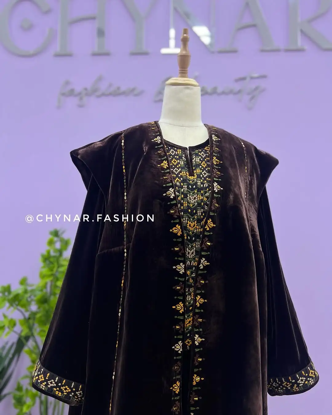 Türkmen fasonlar pombarh fasonlar Fasonlar 2025 fasonlar fason moda modalar Bezen bezen Türkmen fasonlar 2026 Türkmen fasonlar 2025 Türkmen fasonlar 2024 Türkmen fasonlar 2023 turkmenistan türkmenistan turkmen türkmen ashgabat  asgabat aşgabat balkan mary lebap dashoguz dasoguz daşoguz pombarh ponbarhat gulyupek gülýüpek stapel ştapel Gralan Çüýdeşen Abaýa Gadymy Krep Gurultaý 	Keteni Ýüpek Şifon Gipýur Lyon Welwet Atlas Kaşemir Streýç Suzana Ştapel Gülýüpek Pombarh Ýupka Gursakça Aksesuarlar Palto Penjek Okuw eşik Fata Sport eşik Uniforma Nakidka Öýme Şarf kompýuter ýaka ýaglyk Arenda köýnek 2nji el köýnek Taýyn köýnek Matalar Milli lybas milli lybaslar Toý köýnek Toý köýnekler toy koynek toy koynekler gundelik koynekler Gündelik	 
 köýnekler fata koynek Modern taze fason Eskiz koynektm turkmenkoynek türkmenkoynek fason moda moda fasonlar Iş eşik el iş	sada	ýakaly ýakasyz	keşdeli biserli	ýeňli giň nagyşly ýüregi açyk stoýka ýaka ýanly kombinasiýa 	zerli üsti aşak guşakly seçekli gysga ýeňli Panbarhat (Pombarh) Toý köýnek el iş, keşdeli, ýakaly, ýüregi açyk, ýeňli, nagyşly 17-25, 26-35 Goýy-goňur