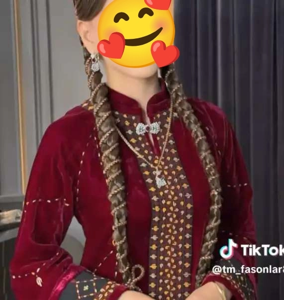 Türkmen fasonlar pombarh fasonlar Fasonlar 2025 fasonlar fason moda modalar Bezen bezen Türkmen fasonlar 2026 Türkmen fasonlar 2025 Türkmen fasonlar 2024 Türkmen fasonlar 2023 turkmenistan türkmenistan turkmen türkmen ashgabat  asgabat aşgabat balkan mary lebap dashoguz dasoguz daşoguz pombarh ponbarhat gulyupek gülýüpek stapel ştapel Gralan Çüýdeşen Abaýa Gadymy Krep Gurultaý 	Keteni Ýüpek Şifon Gipýur Lyon Welwet Atlas Kaşemir Streýç Suzana Ştapel Gülýüpek Pombarh Ýupka Gursakça Aksesuarlar Palto Penjek Okuw eşik Fata Sport eşik Uniforma Nakidka Öýme Şarf kompýuter ýaka ýaglyk Arenda köýnek 2nji el köýnek Taýyn köýnek Matalar Milli lybas milli lybaslar Toý köýnek Toý köýnekler toy koynek toy koynekler gundelik koynekler Gündelik	 
 köýnekler fata koynek Modern taze fason Eskiz koynektm turkmenkoynek türkmenkoynek fason moda moda fasonlar Iş eşik el iş	sada	ýakaly ýakasyz	keşdeli biserli	ýeňli giň nagyşly ýüregi açyk stoýka ýaka ýanly kombinasiýa 	zerli üsti aşak guşakly seçekli gysga ýeňli Panbarhat (Pombarh)  ýakaly, ýeňli, giň, nagyşly 17-25, 26-35 Goýy-gyzyl yaz, tomus, guyz, gysh