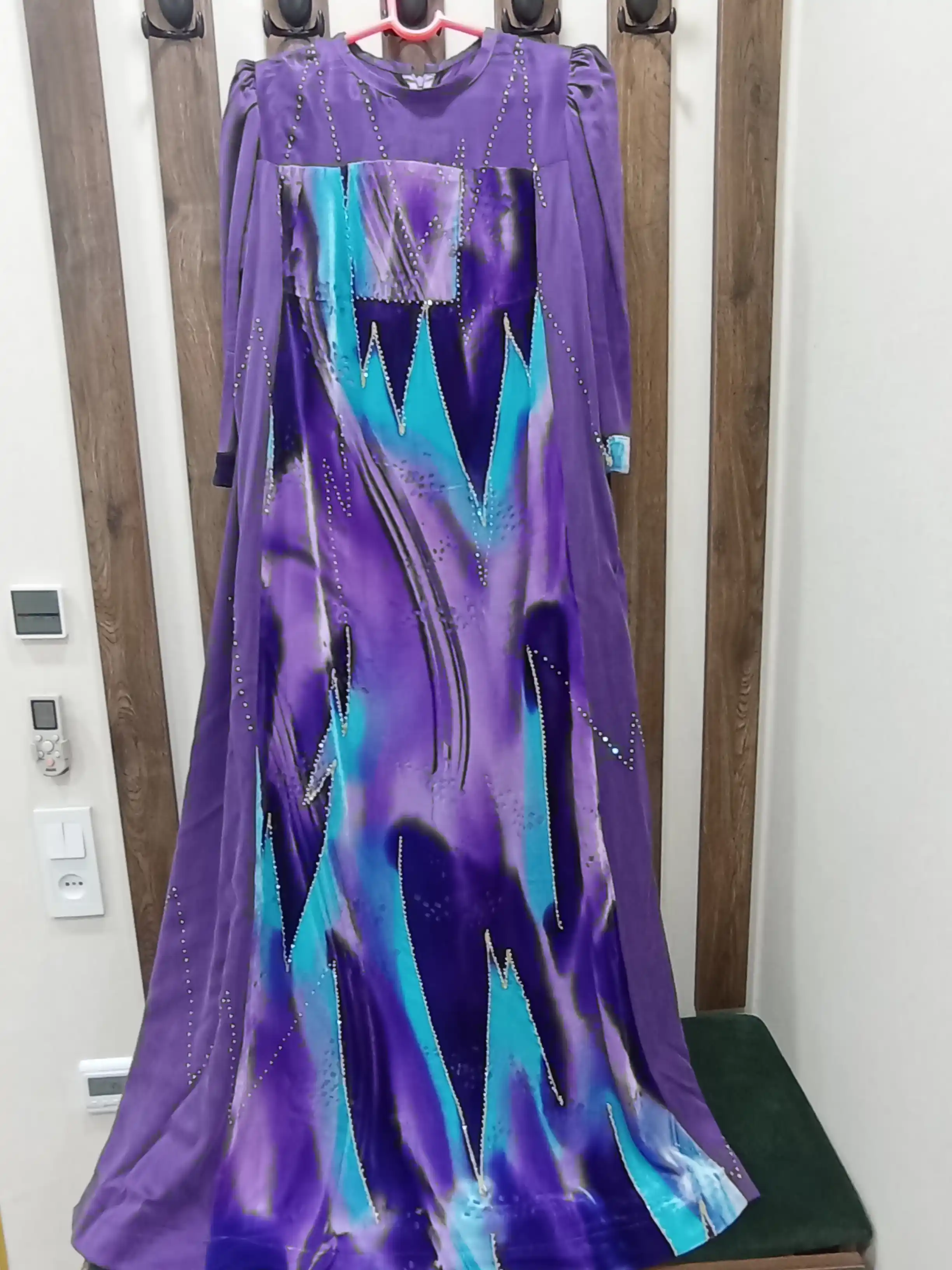 Türkmen fasonlar pombarh fasonlar Fasonlar 2025 fasonlar fason moda modalar Bezen bezen Türkmen fasonlar 2026 Türkmen fasonlar 2025 Türkmen fasonlar 2024 Türkmen fasonlar 2023 turkmenistan türkmenistan turkmen türkmen ashgabat  asgabat aşgabat balkan mary lebap dashoguz dasoguz daşoguz pombarh ponbarhat gulyupek gülýüpek stapel ştapel Gralan Çüýdeşen Abaýa Gadymy Krep Gurultaý 	Keteni Ýüpek Şifon Gipýur Lyon Welwet Atlas Kaşemir Streýç Suzana Ştapel Gülýüpek Pombarh Ýupka Gursakça Aksesuarlar Palto Penjek Okuw eşik Fata Sport eşik Uniforma Nakidka Öýme Şarf kompýuter ýaka ýaglyk Arenda köýnek 2nji el köýnek Taýyn köýnek Matalar Milli lybas milli lybaslar Toý köýnek Toý köýnekler toy koynek toy koynekler gundelik koynekler Gündelik	 
 köýnekler fata koynek Modern taze fason Eskiz koynektm turkmenkoynek türkmenkoynek fason moda moda fasonlar Iş eşik el iş	sada	ýakaly ýakasyz	keşdeli biserli	ýeňli giň nagyşly ýüregi açyk stoýka ýaka ýanly kombinasiýa 	zerli üsti aşak guşakly seçekli gysga ýeňli Gülýüpek, Panbarhat (Pombarh) Toý köýnek el iş, ýakasyz, ýeňli, giň, kombinasiýa, gaş 17-25, 26-35  yaz, tomus, guyz 2nji el