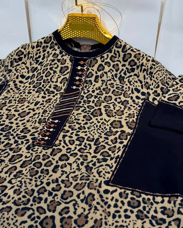 Türkmen fasonlar pombarh fasonlar Fasonlar 2025 fasonlar fason moda modalar Bezen bezen Türkmen fasonlar 2026 Türkmen fasonlar 2025 Türkmen fasonlar 2024 Türkmen fasonlar 2023 turkmenistan türkmenistan turkmen türkmen ashgabat  asgabat aşgabat balkan mary lebap dashoguz dasoguz daşoguz pombarh ponbarhat gulyupek gülýüpek stapel ştapel Gralan Çüýdeşen Abaýa Gadymy Krep Gurultaý 	Keteni Ýüpek Şifon Gipýur Lyon Welwet Atlas Kaşemir Streýç Suzana Ştapel Gülýüpek Pombarh Ýupka Gursakça Aksesuarlar Palto Penjek Okuw eşik Fata Sport eşik Uniforma Nakidka Öýme Şarf kompýuter ýaka ýaglyk Arenda köýnek 2nji el köýnek Taýyn köýnek Matalar Milli lybas milli lybaslar Toý köýnek Toý köýnekler toy koynek toy koynekler gundelik koynekler Gündelik	 
 köýnekler fata koynek Modern taze fason Eskiz koynektm turkmenkoynek türkmenkoynek fason moda moda fasonlar Iş eşik el iş	sada	ýakaly ýakasyz	keşdeli biserli	ýeňli giň nagyşly ýüregi açyk stoýka ýaka ýanly kombinasiýa 	zerli üsti aşak guşakly seçekli gysga ýeňli Ştapel Gündelik ýakaly, ýeňli, giň 26-35  tomus, guyz