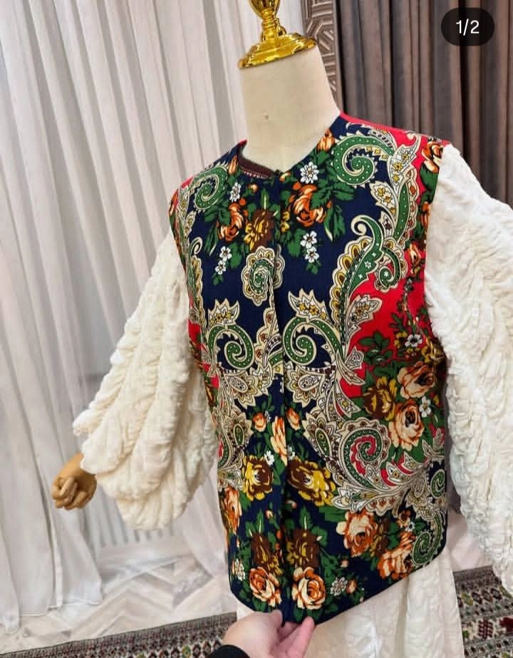 Türkmen fasonlar pombarh fasonlar Fasonlar 2025 fasonlar fason moda modalar Bezen bezen Türkmen fasonlar 2026 Türkmen fasonlar 2025 Türkmen fasonlar 2024 Türkmen fasonlar 2023 turkmenistan türkmenistan turkmen türkmen ashgabat  asgabat aşgabat balkan mary lebap dashoguz dasoguz daşoguz pombarh ponbarhat gulyupek gülýüpek stapel ştapel Gralan Çüýdeşen Abaýa Gadymy Krep Gurultaý 	Keteni Ýüpek Şifon Gipýur Lyon Welwet Atlas Kaşemir Streýç Suzana Ştapel Gülýüpek Pombarh Ýupka Gursakça Aksesuarlar Palto Penjek Okuw eşik Fata Sport eşik Uniforma Nakidka Öýme Şarf kompýuter ýaka ýaglyk Arenda köýnek 2nji el köýnek Taýyn köýnek Matalar Milli lybas milli lybaslar Toý köýnek Toý köýnekler toy koynek toy koynekler gundelik koynekler Gündelik	 
 köýnekler fata koynek Modern taze fason Eskiz koynektm turkmenkoynek türkmenkoynek fason moda moda fasonlar Iş eşik el iş	sada	ýakaly ýakasyz	keşdeli biserli	ýeňli giň nagyşly ýüregi açyk stoýka ýaka ýanly kombinasiýa 	zerli üsti aşak guşakly seçekli gysga ýeňli 