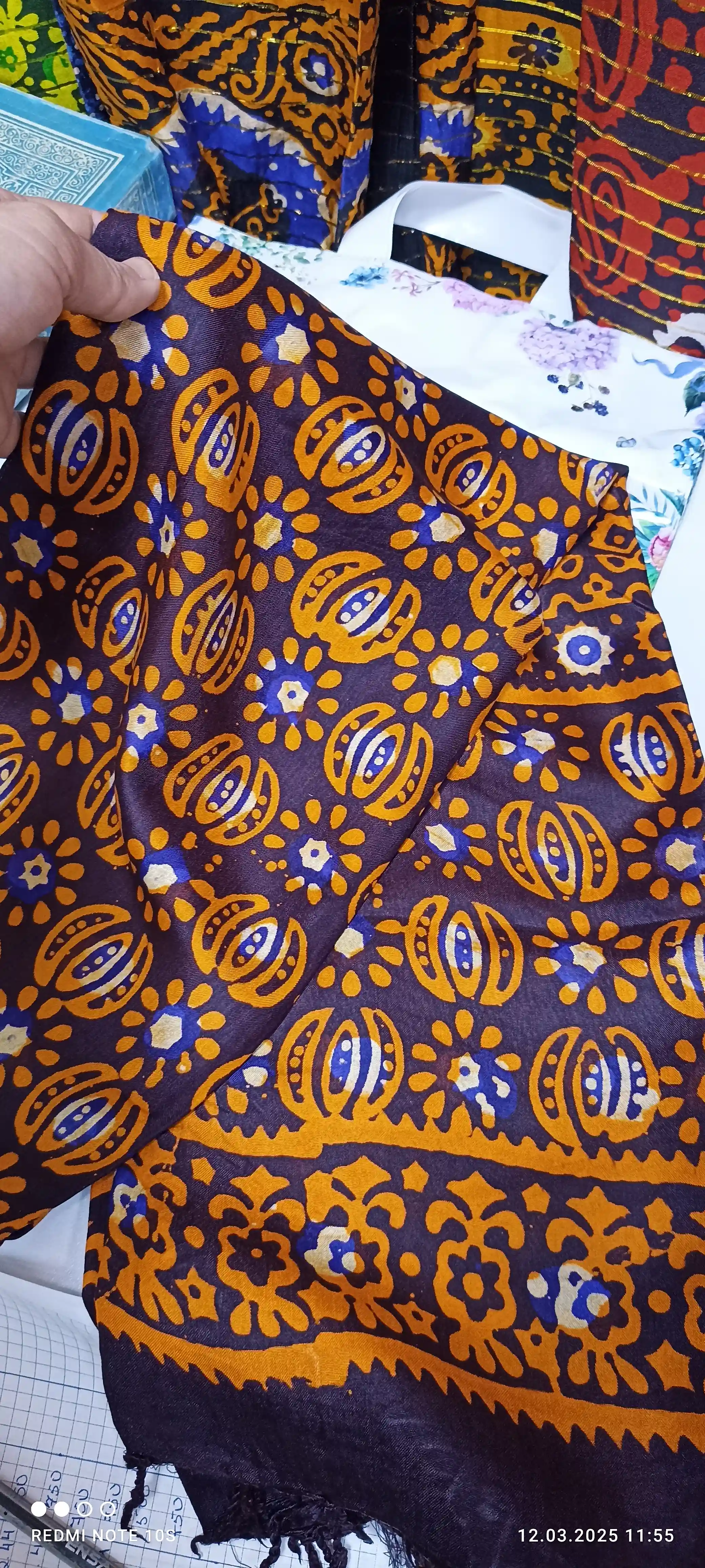 Türkmen fasonlar pombarh fasonlar Fasonlar 2025 fasonlar fason moda modalar Bezen bezen Türkmen fasonlar 2026 Türkmen fasonlar 2025 Türkmen fasonlar 2024 Türkmen fasonlar 2023 turkmenistan türkmenistan turkmen türkmen ashgabat  asgabat aşgabat balkan mary lebap dashoguz dasoguz daşoguz pombarh ponbarhat gulyupek gülýüpek stapel ştapel Gralan Çüýdeşen Abaýa Gadymy Krep Gurultaý 	Keteni Ýüpek Şifon Gipýur Lyon Welwet Atlas Kaşemir Streýç Suzana Ştapel Gülýüpek Pombarh Ýupka Gursakça Aksesuarlar Palto Penjek Okuw eşik Fata Sport eşik Uniforma Nakidka Öýme Şarf kompýuter ýaka ýaglyk Arenda köýnek 2nji el köýnek Taýyn köýnek Matalar Milli lybas milli lybaslar Toý köýnek Toý köýnekler toy koynek toy koynekler gundelik koynekler Gündelik	 
 köýnekler fata koynek Modern taze fason Eskiz koynektm turkmenkoynek türkmenkoynek fason moda moda fasonlar Iş eşik el iş	sada	ýakaly ýakasyz	keşdeli biserli	ýeňli giň nagyşly ýüregi açyk stoýka ýaka ýanly kombinasiýa 	zerli üsti aşak guşakly seçekli gysga ýeňli Öýme