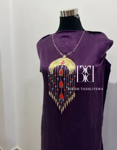 Türkmen fasonlar pombarh fasonlar Fasonlar 2025 fasonlar fason moda modalar Bezen bezen Türkmen fasonlar 2026 Türkmen fasonlar 2025 Türkmen fasonlar 2024 Türkmen fasonlar 2023 turkmenistan türkmenistan turkmen türkmen ashgabat  asgabat aşgabat balkan mary lebap dashoguz dasoguz daşoguz pombarh ponbarhat gulyupek gülýüpek stapel ştapel Gralan Çüýdeşen Abaýa Gadymy Krep Gurultaý 	Keteni Ýüpek Şifon Gipýur Lyon Welwet Atlas Kaşemir Streýç Suzana Ştapel Gülýüpek Pombarh Ýupka Gursakça Aksesuarlar Palto Penjek Okuw eşik Fata Sport eşik Uniforma Nakidka Öýme Şarf kompýuter ýaka ýaglyk Arenda köýnek 2nji el köýnek Taýyn köýnek Matalar Milli lybas milli lybaslar Toý köýnek Toý köýnekler toy koynek toy koynekler gundelik koynekler Gündelik	 
 köýnekler fata koynek Modern taze fason Eskiz koynektm turkmenkoynek türkmenkoynek fason moda moda fasonlar Iş eşik el iş	sada	ýakaly ýakasyz	keşdeli biserli	ýeňli giň nagyşly ýüregi açyk stoýka ýaka ýanly kombinasiýa 	zerli üsti aşak guşakly seçekli gysga ýeňli Gülýüpek Milli lybas el iş, ýakasyz, gysga ýeňli, giň 26-35 #4B2C75 yaz, tomus, guyz