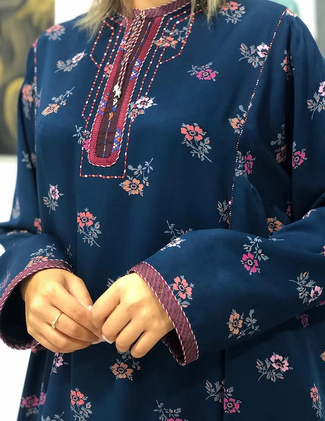 Türkmen fasonlar pombarh fasonlar Fasonlar 2025 fasonlar fason moda modalar Bezen bezen Türkmen fasonlar 2026 Türkmen fasonlar 2025 Türkmen fasonlar 2024 Türkmen fasonlar 2023 turkmenistan türkmenistan turkmen türkmen ashgabat  asgabat aşgabat balkan mary lebap dashoguz dasoguz daşoguz pombarh ponbarhat gulyupek gülýüpek stapel ştapel Gralan Çüýdeşen Abaýa Gadymy Krep Gurultaý 	Keteni Ýüpek Şifon Gipýur Lyon Welwet Atlas Kaşemir Streýç Suzana Ştapel Gülýüpek Pombarh Ýupka Gursakça Aksesuarlar Palto Penjek Okuw eşik Fata Sport eşik Uniforma Nakidka Öýme Şarf kompýuter ýaka ýaglyk Arenda köýnek 2nji el köýnek Taýyn köýnek Matalar Milli lybas milli lybaslar Toý köýnek Toý köýnekler toy koynek toy koynekler gundelik koynekler Gündelik	 
 köýnekler fata koynek Modern taze fason Eskiz koynektm turkmenkoynek türkmenkoynek fason moda moda fasonlar Iş eşik el iş	sada	ýakaly ýakasyz	keşdeli biserli	ýeňli giň nagyşly ýüregi açyk stoýka ýaka ýanly kombinasiýa 	zerli üsti aşak guşakly seçekli gysga ýeňli Ştapel, Gülýüpek Gündelik el iş, ýakaly, ýanly, gysga ýeňli, giň 17-25, 26-35 Benewşe yaz, tomus, guyz