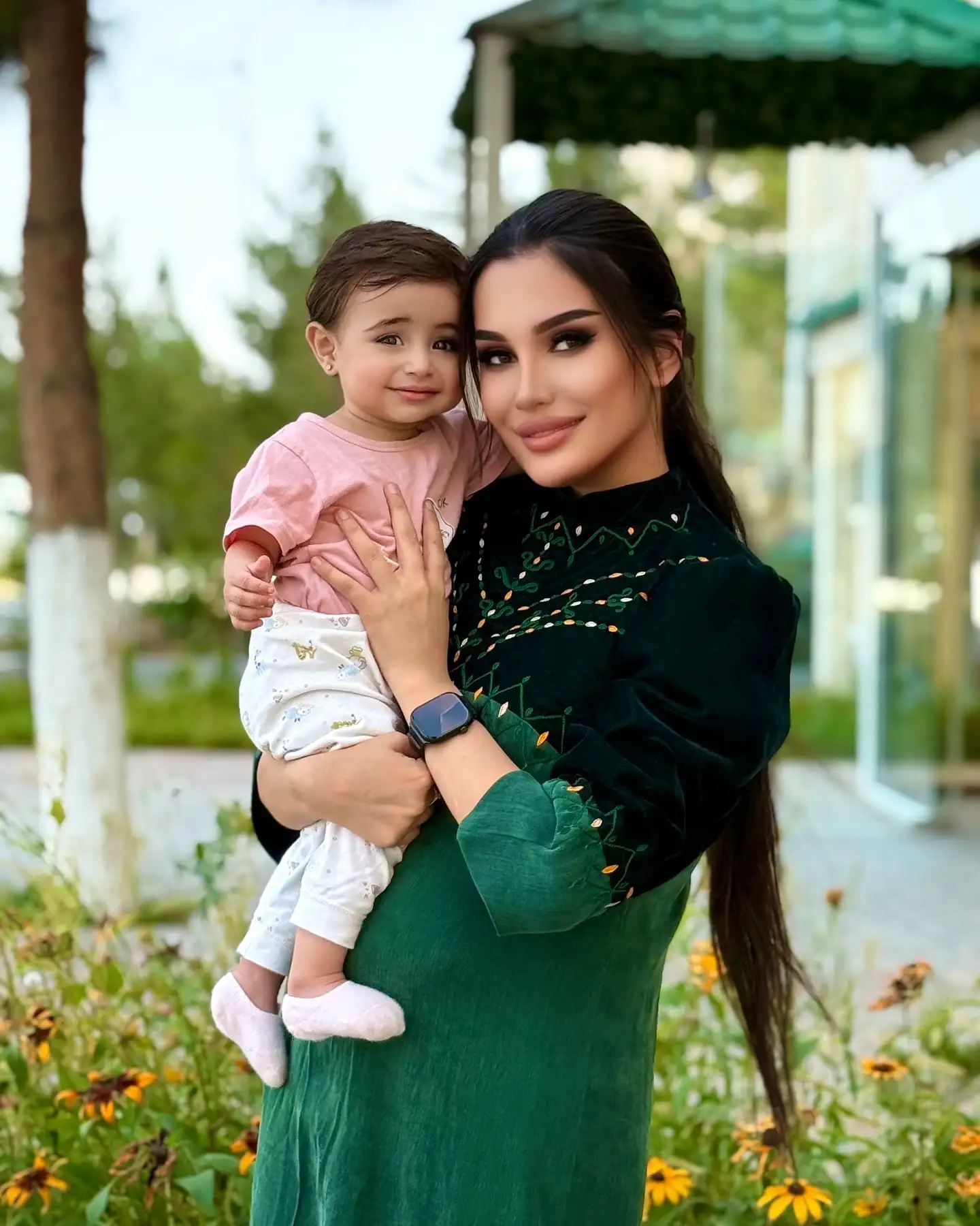 Türkmen fasonlar pombarh fasonlar Fasonlar 2025 fasonlar fason moda modalar Bezen bezen Türkmen fasonlar 2026 Türkmen fasonlar 2025 Türkmen fasonlar 2024 Türkmen fasonlar 2023 turkmenistan türkmenistan turkmen türkmen ashgabat  asgabat aşgabat balkan mary lebap dashoguz dasoguz daşoguz pombarh ponbarhat gulyupek gülýüpek stapel ştapel Gralan Çüýdeşen Abaýa Gadymy Krep Gurultaý 	Keteni Ýüpek Şifon Gipýur Lyon Welwet Atlas Kaşemir Streýç Suzana Ştapel Gülýüpek Pombarh Ýupka Gursakça Aksesuarlar Palto Penjek Okuw eşik Fata Sport eşik Uniforma Nakidka Öýme Şarf kompýuter ýaka ýaglyk Arenda köýnek 2nji el köýnek Taýyn köýnek Matalar Milli lybas milli lybaslar Toý köýnek Toý köýnekler toy koynek toy koynekler gundelik koynekler Gündelik	 
 köýnekler fata koynek Modern taze fason Eskiz koynektm turkmenkoynek türkmenkoynek fason moda moda fasonlar Iş eşik el iş	sada	ýakaly ýakasyz	keşdeli biserli	ýeňli giň nagyşly ýüregi açyk stoýka ýaka ýanly kombinasiýa 	zerli üsti aşak guşakly seçekli gysga ýeňli Gülýüpek Toý köýnek el iş, keşdeli, ýakasyz, ýeňli, gysga ýeňli 17-25, 26-35 Ýaşyl, Goýy-ýaşyl yaz, tomus, guyz, gysh Taýyn köýnek