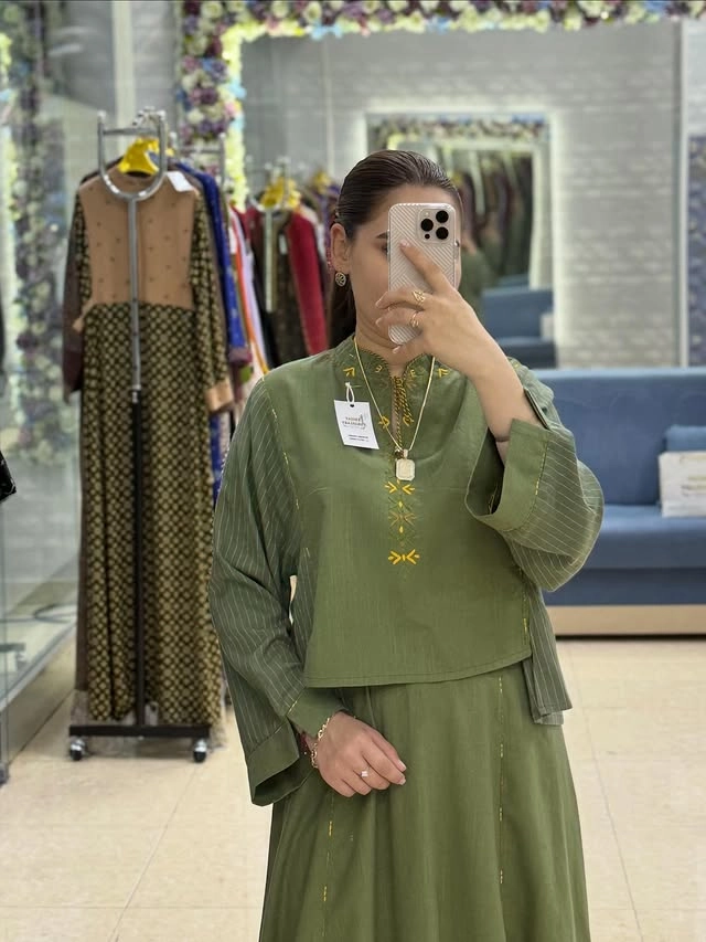 Türkmen fasonlar pombarh fasonlar Fasonlar 2025 fasonlar fason moda modalar Bezen bezen Türkmen fasonlar 2026 Türkmen fasonlar 2025 Türkmen fasonlar 2024 Türkmen fasonlar 2023 turkmenistan türkmenistan turkmen türkmen ashgabat  asgabat aşgabat balkan mary lebap dashoguz dasoguz daşoguz pombarh ponbarhat gulyupek gülýüpek stapel ştapel Gralan Çüýdeşen Abaýa Gadymy Krep Gurultaý 	Keteni Ýüpek Şifon Gipýur Lyon Welwet Atlas Kaşemir Streýç Suzana Ştapel Gülýüpek Pombarh Ýupka Gursakça Aksesuarlar Palto Penjek Okuw eşik Fata Sport eşik Uniforma Nakidka Öýme Şarf kompýuter ýaka ýaglyk Arenda köýnek 2nji el köýnek Taýyn köýnek Matalar Milli lybas milli lybaslar Toý köýnek Toý köýnekler toy koynek toy koynekler gundelik koynekler Gündelik	 
 köýnekler fata koynek Modern taze fason Eskiz koynektm turkmenkoynek türkmenkoynek fason moda moda fasonlar Iş eşik el iş	sada	ýakaly ýakasyz	keşdeli biserli	ýeňli giň nagyşly ýüregi açyk stoýka ýaka ýanly kombinasiýa 	zerli üsti aşak guşakly seçekli gysga ýeňli 