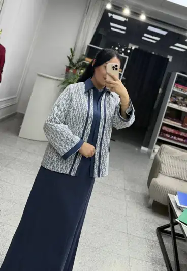 Türkmen fasonlar pombarh fasonlar Fasonlar 2025 fasonlar fason moda modalar Bezen bezen Türkmen fasonlar 2026 Türkmen fasonlar 2025 Türkmen fasonlar 2024 Türkmen fasonlar 2023 turkmenistan türkmenistan turkmen türkmen ashgabat  asgabat aşgabat balkan mary lebap dashoguz dasoguz daşoguz pombarh ponbarhat gulyupek gülýüpek stapel ştapel Gralan Çüýdeşen Abaýa Gadymy Krep Gurultaý 	Keteni Ýüpek Şifon Gipýur Lyon Welwet Atlas Kaşemir Streýç Suzana Ştapel Gülýüpek Pombarh Ýupka Gursakça Aksesuarlar Palto Penjek Okuw eşik Fata Sport eşik Uniforma Nakidka Öýme Şarf kompýuter ýaka ýaglyk Arenda köýnek 2nji el köýnek Taýyn köýnek Matalar Milli lybas milli lybaslar Toý köýnek Toý köýnekler toy koynek toy koynekler gundelik koynekler Gündelik	 
 köýnekler fata koynek Modern taze fason Eskiz koynektm turkmenkoynek türkmenkoynek fason moda moda fasonlar Iş eşik el iş	sada	ýakaly ýakasyz	keşdeli biserli	ýeňli giň nagyşly ýüregi açyk stoýka ýaka ýanly kombinasiýa 	zerli üsti aşak guşakly seçekli gysga ýeňli 