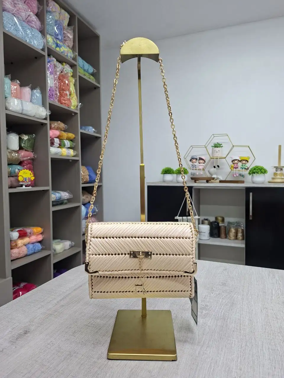 Türkmen fasonlar pombarh fasonlar Fasonlar 2025 fasonlar fason moda modalar Bezen bezen Türkmen fasonlar 2026 Türkmen fasonlar 2025 Türkmen fasonlar 2024 Türkmen fasonlar 2023 turkmenistan türkmenistan turkmen türkmen ashgabat  asgabat aşgabat balkan mary lebap dashoguz dasoguz daşoguz pombarh ponbarhat gulyupek gülýüpek stapel ştapel Gralan Çüýdeşen Abaýa Gadymy Krep Gurultaý 	Keteni Ýüpek Şifon Gipýur Lyon Welwet Atlas Kaşemir Streýç Suzana Ştapel Gülýüpek Pombarh Ýupka Gursakça Aksesuarlar Palto Penjek Okuw eşik Fata Sport eşik Uniforma Nakidka Öýme Şarf kompýuter ýaka ýaglyk Arenda köýnek 2nji el köýnek Taýyn köýnek Matalar Milli lybas milli lybaslar Toý köýnek Toý köýnekler toy koynek toy koynekler gundelik koynekler Gündelik	 
 köýnekler fata koynek Modern taze fason Eskiz koynektm turkmenkoynek türkmenkoynek fason moda moda fasonlar Iş eşik el iş	sada	ýakaly ýakasyz	keşdeli biserli	ýeňli giň nagyşly ýüregi açyk stoýka ýaka ýanly kombinasiýa 	zerli üsti aşak guşakly seçekli gysga ýeňli 