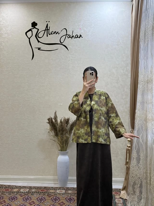 Türkmen fasonlar pombarh fasonlar Fasonlar 2025 fasonlar fason moda modalar Bezen bezen Türkmen fasonlar 2026 Türkmen fasonlar 2025 Türkmen fasonlar 2024 Türkmen fasonlar 2023 turkmenistan türkmenistan turkmen türkmen ashgabat  asgabat aşgabat balkan mary lebap dashoguz dasoguz daşoguz pombarh ponbarhat gulyupek gülýüpek stapel ştapel Gralan Çüýdeşen Abaýa Gadymy Krep Gurultaý 	Keteni Ýüpek Şifon Gipýur Lyon Welwet Atlas Kaşemir Streýç Suzana Ştapel Gülýüpek Pombarh Ýupka Gursakça Aksesuarlar Palto Penjek Okuw eşik Fata Sport eşik Uniforma Nakidka Öýme Şarf kompýuter ýaka ýaglyk Arenda köýnek 2nji el köýnek Taýyn köýnek Matalar Milli lybas milli lybaslar Toý köýnek Toý köýnekler toy koynek toy koynekler gundelik koynekler Gündelik	 
 köýnekler fata koynek Modern taze fason Eskiz koynektm turkmenkoynek türkmenkoynek fason moda moda fasonlar Iş eşik el iş	sada	ýakaly ýakasyz	keşdeli biserli	ýeňli giň nagyşly ýüregi açyk stoýka ýaka ýanly kombinasiýa 	zerli üsti aşak guşakly seçekli gysga ýeňli 