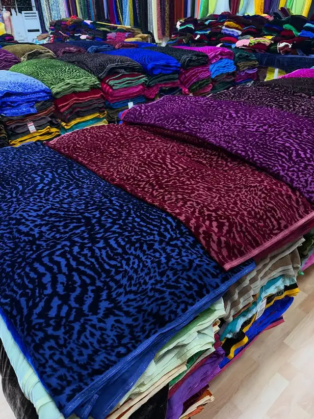 Türkmen fasonlar pombarh fasonlar Fasonlar 2025 fasonlar fason moda modalar Bezen bezen Türkmen fasonlar 2026 Türkmen fasonlar 2025 Türkmen fasonlar 2024 Türkmen fasonlar 2023 turkmenistan türkmenistan turkmen türkmen ashgabat  asgabat aşgabat balkan mary lebap dashoguz dasoguz daşoguz pombarh ponbarhat gulyupek gülýüpek stapel ştapel Gralan Çüýdeşen Abaýa Gadymy Krep Gurultaý 	Keteni Ýüpek Şifon Gipýur Lyon Welwet Atlas Kaşemir Streýç Suzana Ştapel Gülýüpek Pombarh Ýupka Gursakça Aksesuarlar Palto Penjek Okuw eşik Fata Sport eşik Uniforma Nakidka Öýme Şarf kompýuter ýaka ýaglyk Arenda köýnek 2nji el köýnek Taýyn köýnek Matalar Milli lybas milli lybaslar Toý köýnek Toý köýnekler toy koynek toy koynekler gundelik koynekler Gündelik	 
 köýnekler fata koynek Modern taze fason Eskiz koynektm turkmenkoynek türkmenkoynek fason moda moda fasonlar Iş eşik el iş	sada	ýakaly ýakasyz	keşdeli biserli	ýeňli giň nagyşly ýüregi açyk stoýka ýaka ýanly kombinasiýa 	zerli üsti aşak guşakly seçekli gysga ýeňli 