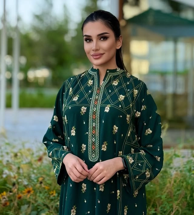 Türkmen fasonlar pombarh fasonlar Fasonlar 2025 fasonlar fason moda modalar Bezen bezen Türkmen fasonlar 2026 Türkmen fasonlar 2025 Türkmen fasonlar 2024 Türkmen fasonlar 2023 turkmenistan türkmenistan turkmen türkmen ashgabat  asgabat aşgabat balkan mary lebap dashoguz dasoguz daşoguz pombarh ponbarhat gulyupek gülýüpek stapel ştapel Gralan Çüýdeşen Abaýa Gadymy Krep Gurultaý 	Keteni Ýüpek Şifon Gipýur Lyon Welwet Atlas Kaşemir Streýç Suzana Ştapel Gülýüpek Pombarh Ýupka Gursakça Aksesuarlar Palto Penjek Okuw eşik Fata Sport eşik Uniforma Nakidka Öýme Şarf kompýuter ýaka ýaglyk Arenda köýnek 2nji el köýnek Taýyn köýnek Matalar Milli lybas milli lybaslar Toý köýnek Toý köýnekler toy koynek toy koynekler gundelik koynekler Gündelik	 
 köýnekler fata koynek Modern taze fason Eskiz koynektm turkmenkoynek türkmenkoynek fason moda moda fasonlar Iş eşik el iş	sada	ýakaly ýakasyz	keşdeli biserli	ýeňli giň nagyşly ýüregi açyk stoýka ýaka ýanly kombinasiýa 	zerli üsti aşak guşakly seçekli gysga ýeňli Ştapel Gündelik el iş, keşdeli, ýakaly, ýeňli, giň 17-25, 26-35 Goýy-ýaşyl yaz, tomus, guyz, gysh