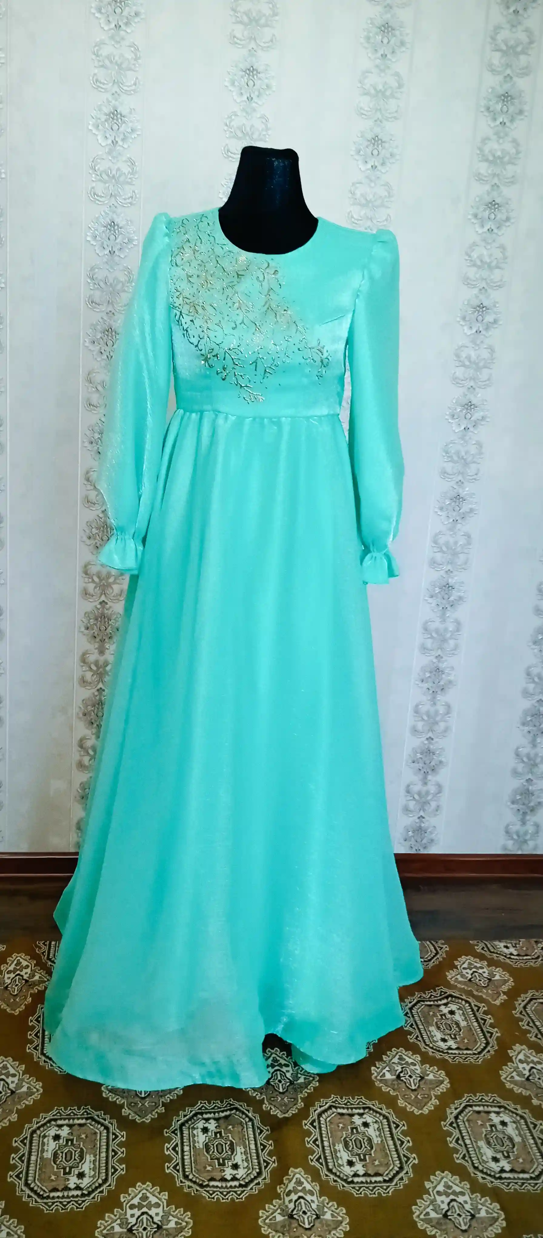 Türkmen fasonlar pombarh fasonlar Fasonlar 2025 fasonlar fason moda modalar Bezen bezen Türkmen fasonlar 2026 Türkmen fasonlar 2025 Türkmen fasonlar 2024 Türkmen fasonlar 2023 turkmenistan türkmenistan turkmen türkmen ashgabat  asgabat aşgabat balkan mary lebap dashoguz dasoguz daşoguz pombarh ponbarhat gulyupek gülýüpek stapel ştapel Gralan Çüýdeşen Abaýa Gadymy Krep Gurultaý 	Keteni Ýüpek Şifon Gipýur Lyon Welwet Atlas Kaşemir Streýç Suzana Ştapel Gülýüpek Pombarh Ýupka Gursakça Aksesuarlar Palto Penjek Okuw eşik Fata Sport eşik Uniforma Nakidka Öýme Şarf kompýuter ýaka ýaglyk Arenda köýnek 2nji el köýnek Taýyn köýnek Matalar Milli lybas milli lybaslar Toý köýnek Toý köýnekler toy koynek toy koynekler gundelik koynekler Gündelik	 
 köýnekler fata koynek Modern taze fason Eskiz koynektm turkmenkoynek türkmenkoynek fason moda moda fasonlar Iş eşik el iş	sada	ýakaly ýakasyz	keşdeli biserli	ýeňli giň nagyşly ýüregi açyk stoýka ýaka ýanly kombinasiýa 	zerli üsti aşak guşakly seçekli gysga ýeňli Atlas Toý köýnek ýakasyz, ýeňli, giň, kombinasiýa 17-25, 26-35 Gök yaz, tomus, guyz 2nji el