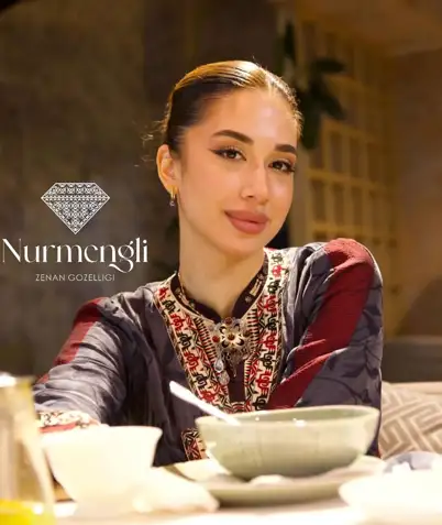 Türkmen fasonlar pombarh fasonlar Fasonlar 2025 fasonlar fason moda modalar Bezen bezen Türkmen fasonlar 2026 Türkmen fasonlar 2025 Türkmen fasonlar 2024 Türkmen fasonlar 2023 turkmenistan türkmenistan turkmen türkmen ashgabat  asgabat aşgabat balkan mary lebap dashoguz dasoguz daşoguz pombarh ponbarhat gulyupek gülýüpek stapel ştapel Gralan Çüýdeşen Abaýa Gadymy Krep Gurultaý 	Keteni Ýüpek Şifon Gipýur Lyon Welwet Atlas Kaşemir Streýç Suzana Ştapel Gülýüpek Pombarh Ýupka Gursakça Aksesuarlar Palto Penjek Okuw eşik Fata Sport eşik Uniforma Nakidka Öýme Şarf kompýuter ýaka ýaglyk Arenda köýnek 2nji el köýnek Taýyn köýnek Matalar Milli lybas milli lybaslar Toý köýnek Toý köýnekler toy koynek toy koynekler gundelik koynekler Gündelik	 
 köýnekler fata koynek Modern taze fason Eskiz koynektm turkmenkoynek türkmenkoynek fason moda moda fasonlar Iş eşik el iş	sada	ýakaly ýakasyz	keşdeli biserli	ýeňli giň nagyşly ýüregi açyk stoýka ýaka ýanly kombinasiýa 	zerli üsti aşak guşakly seçekli gysga ýeňli 