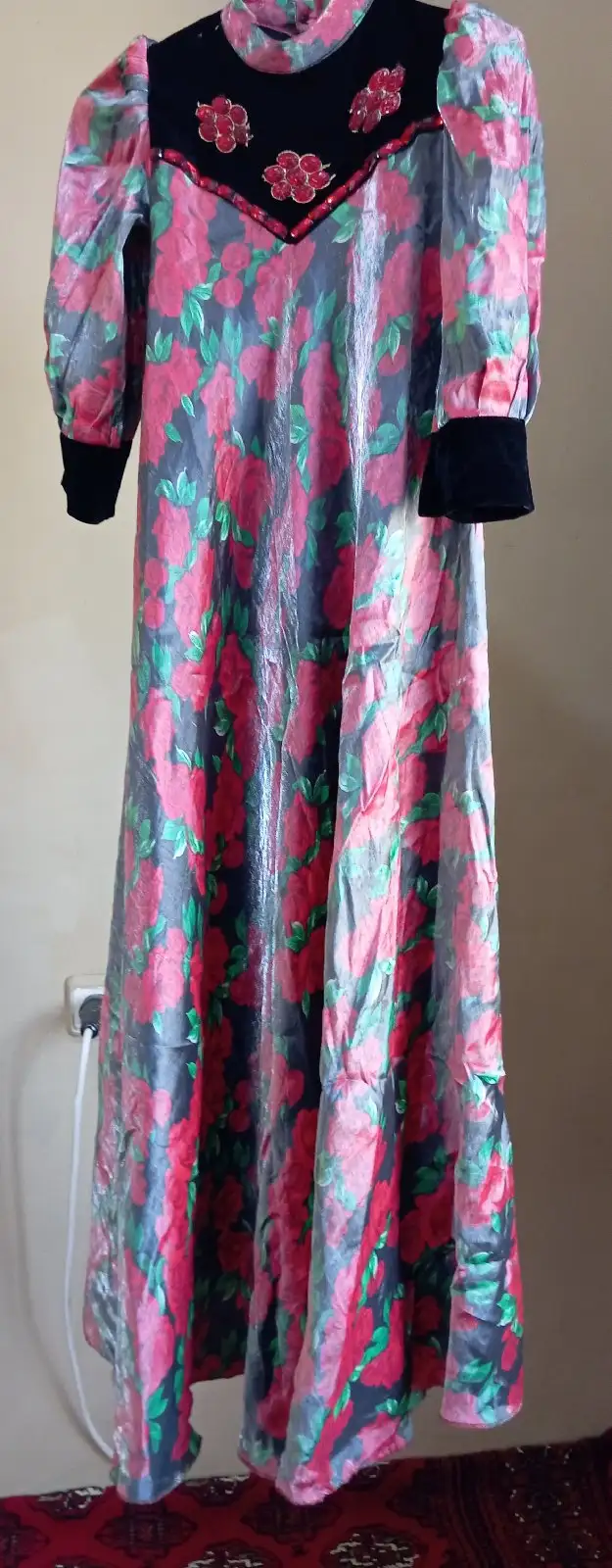 Türkmen fasonlar pombarh fasonlar Fasonlar 2025 fasonlar fason moda modalar Bezen bezen Türkmen fasonlar 2026 Türkmen fasonlar 2025 Türkmen fasonlar 2024 Türkmen fasonlar 2023 turkmenistan türkmenistan turkmen türkmen ashgabat  asgabat aşgabat balkan mary lebap dashoguz dasoguz daşoguz pombarh ponbarhat gulyupek gülýüpek stapel ştapel Gralan Çüýdeşen Abaýa Gadymy Krep Gurultaý 	Keteni Ýüpek Şifon Gipýur Lyon Welwet Atlas Kaşemir Streýç Suzana Ştapel Gülýüpek Pombarh Ýupka Gursakça Aksesuarlar Palto Penjek Okuw eşik Fata Sport eşik Uniforma Nakidka Öýme Şarf kompýuter ýaka ýaglyk Arenda köýnek 2nji el köýnek Taýyn köýnek Matalar Milli lybas milli lybaslar Toý köýnek Toý köýnekler toy koynek toy koynekler gundelik koynekler Gündelik	 
 köýnekler fata koynek Modern taze fason Eskiz koynektm turkmenkoynek türkmenkoynek fason moda moda fasonlar Iş eşik el iş	sada	ýakaly ýakasyz	keşdeli biserli	ýeňli giň nagyşly ýüregi açyk stoýka ýaka ýanly kombinasiýa 	zerli üsti aşak guşakly seçekli gysga ýeňli 