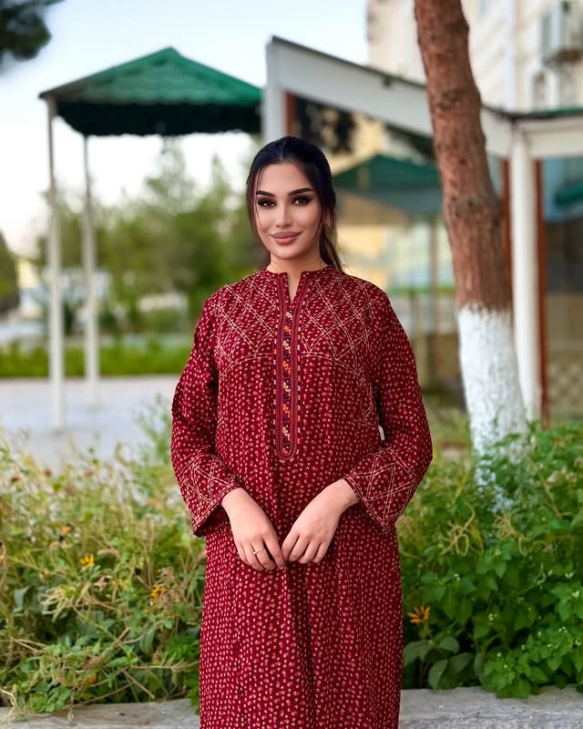 Türkmen fasonlar pombarh fasonlar Fasonlar 2025 fasonlar fason moda modalar Bezen bezen Türkmen fasonlar 2026 Türkmen fasonlar 2025 Türkmen fasonlar 2024 Türkmen fasonlar 2023 turkmenistan türkmenistan turkmen türkmen ashgabat  asgabat aşgabat balkan mary lebap dashoguz dasoguz daşoguz pombarh ponbarhat gulyupek gülýüpek stapel ştapel Gralan Çüýdeşen Abaýa Gadymy Krep Gurultaý 	Keteni Ýüpek Şifon Gipýur Lyon Welwet Atlas Kaşemir Streýç Suzana Ştapel Gülýüpek Pombarh Ýupka Gursakça Aksesuarlar Palto Penjek Okuw eşik Fata Sport eşik Uniforma Nakidka Öýme Şarf kompýuter ýaka ýaglyk Arenda köýnek 2nji el köýnek Taýyn köýnek Matalar Milli lybas milli lybaslar Toý köýnek Toý köýnekler toy koynek toy koynekler gundelik koynekler Gündelik	 
 köýnekler fata koynek Modern taze fason Eskiz koynektm turkmenkoynek türkmenkoynek fason moda moda fasonlar Iş eşik el iş	sada	ýakaly ýakasyz	keşdeli biserli	ýeňli giň nagyşly ýüregi açyk stoýka ýaka ýanly kombinasiýa 	zerli üsti aşak guşakly seçekli gysga ýeňli Ştapel Gündelik el iş, keşdeli, ýakaly, ýeňli, giň 17-25, 26-35 Goýy-gyzyl yaz, tomus, guyz, gysh