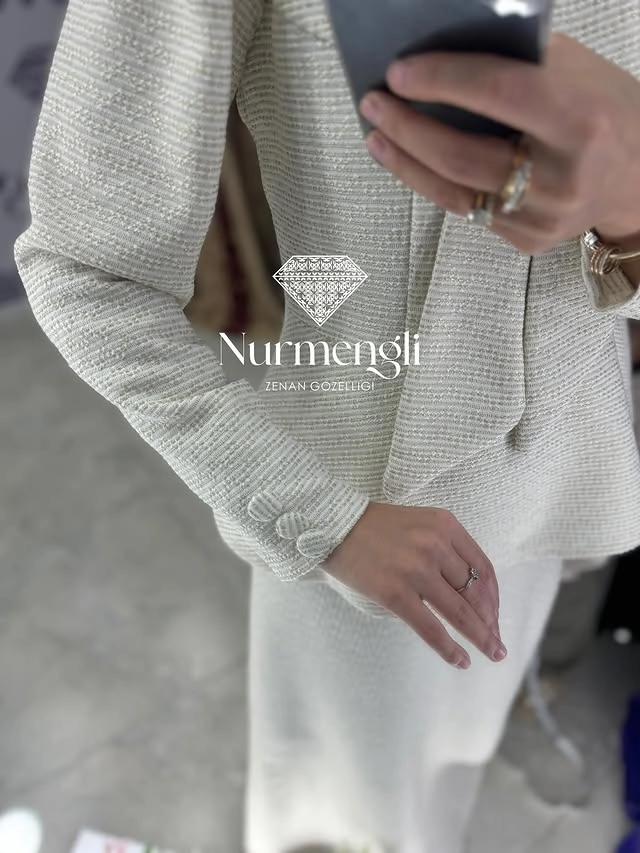 Türkmen fasonlar pombarh fasonlar Fasonlar 2025 fasonlar fason moda modalar Bezen bezen Türkmen fasonlar 2026 Türkmen fasonlar 2025 Türkmen fasonlar 2024 Türkmen fasonlar 2023 turkmenistan türkmenistan turkmen türkmen ashgabat  asgabat aşgabat balkan mary lebap dashoguz dasoguz daşoguz pombarh ponbarhat gulyupek gülýüpek stapel ştapel Gralan Çüýdeşen Abaýa Gadymy Krep Gurultaý 	Keteni Ýüpek Şifon Gipýur Lyon Welwet Atlas Kaşemir Streýç Suzana Ştapel Gülýüpek Pombarh Ýupka Gursakça Aksesuarlar Palto Penjek Okuw eşik Fata Sport eşik Uniforma Nakidka Öýme Şarf kompýuter ýaka ýaglyk Arenda köýnek 2nji el köýnek Taýyn köýnek Matalar Milli lybas milli lybaslar Toý köýnek Toý köýnekler toy koynek toy koynekler gundelik koynekler Gündelik	 
 köýnekler fata koynek Modern taze fason Eskiz koynektm turkmenkoynek türkmenkoynek fason moda moda fasonlar Iş eşik el iş	sada	ýakaly ýakasyz	keşdeli biserli	ýeňli giň nagyşly ýüregi açyk stoýka ýaka ýanly kombinasiýa 	zerli üsti aşak guşakly seçekli gysga ýeňli 