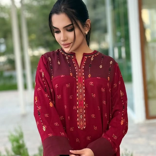 Türkmen fasonlar pombarh fasonlar Fasonlar 2025 fasonlar fason moda modalar Bezen bezen Türkmen fasonlar 2026 Türkmen fasonlar 2025 Türkmen fasonlar 2024 Türkmen fasonlar 2023 turkmenistan türkmenistan turkmen türkmen ashgabat  asgabat aşgabat balkan mary lebap dashoguz dasoguz daşoguz pombarh ponbarhat gulyupek gülýüpek stapel ştapel Gralan Çüýdeşen Abaýa Gadymy Krep Gurultaý 	Keteni Ýüpek Şifon Gipýur Lyon Welwet Atlas Kaşemir Streýç Suzana Ştapel Gülýüpek Pombarh Ýupka Gursakça Aksesuarlar Palto Penjek Okuw eşik Fata Sport eşik Uniforma Nakidka Öýme Şarf kompýuter ýaka ýaglyk Arenda köýnek 2nji el köýnek Taýyn köýnek Matalar Milli lybas milli lybaslar Toý köýnek Toý köýnekler toy koynek toy koynekler gundelik koynekler Gündelik	 
 köýnekler fata koynek Modern taze fason Eskiz koynektm turkmenkoynek türkmenkoynek fason moda moda fasonlar Iş eşik el iş	sada	ýakaly ýakasyz	keşdeli biserli	ýeňli giň nagyşly ýüregi açyk stoýka ýaka ýanly kombinasiýa 	zerli üsti aşak guşakly seçekli gysga ýeňli Ştapel Gündelik keşdeli, ýakaly, ýeňli, giň, nagyşly 12-16, 17-25, 26-35, 35+ Goýy-gyzyl, Gyzyl yaz, tomus, guyz, gysh