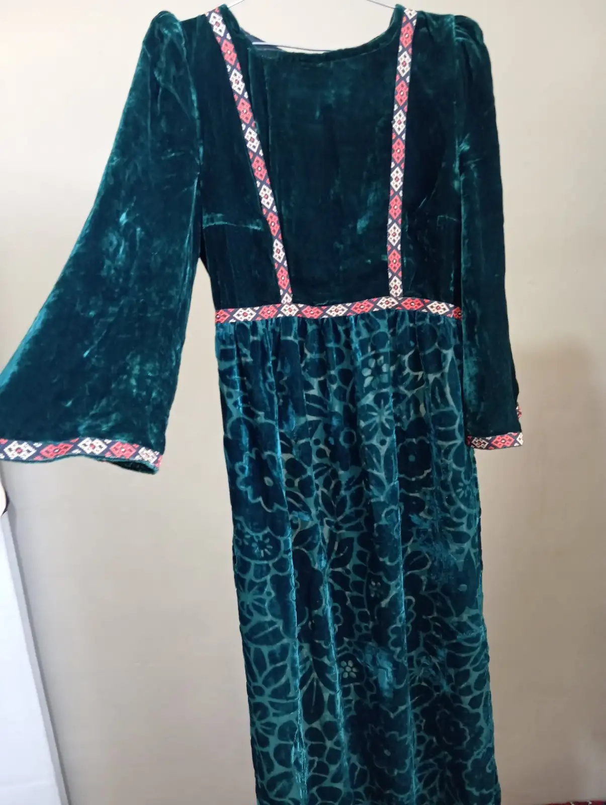 Türkmen fasonlar pombarh fasonlar Fasonlar 2025 fasonlar fason moda modalar Bezen bezen Türkmen fasonlar 2026 Türkmen fasonlar 2025 Türkmen fasonlar 2024 Türkmen fasonlar 2023 turkmenistan türkmenistan turkmen türkmen ashgabat  asgabat aşgabat balkan mary lebap dashoguz dasoguz daşoguz pombarh ponbarhat gulyupek gülýüpek stapel ştapel Gralan Çüýdeşen Abaýa Gadymy Krep Gurultaý 	Keteni Ýüpek Şifon Gipýur Lyon Welwet Atlas Kaşemir Streýç Suzana Ştapel Gülýüpek Pombarh Ýupka Gursakça Aksesuarlar Palto Penjek Okuw eşik Fata Sport eşik Uniforma Nakidka Öýme Şarf kompýuter ýaka ýaglyk Arenda köýnek 2nji el köýnek Taýyn köýnek Matalar Milli lybas milli lybaslar Toý köýnek Toý köýnekler toy koynek toy koynekler gundelik koynekler Gündelik	 
 köýnekler fata koynek Modern taze fason Eskiz koynektm turkmenkoynek türkmenkoynek fason moda moda fasonlar Iş eşik el iş	sada	ýakaly ýakasyz	keşdeli biserli	ýeňli giň nagyşly ýüregi açyk stoýka ýaka ýanly kombinasiýa 	zerli üsti aşak guşakly seçekli gysga ýeňli 