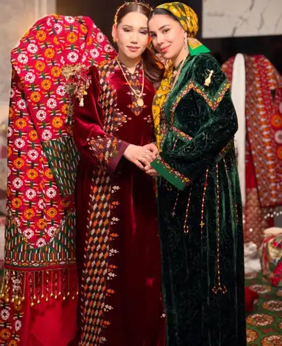 Türkmen fasonlar pombarh fasonlar Fasonlar 2025 fasonlar fason moda modalar Bezen bezen Türkmen fasonlar 2026 Türkmen fasonlar 2025 Türkmen fasonlar 2024 Türkmen fasonlar 2023 turkmenistan türkmenistan turkmen türkmen ashgabat  asgabat aşgabat balkan mary lebap dashoguz dasoguz daşoguz pombarh ponbarhat gulyupek gülýüpek stapel ştapel Gralan Çüýdeşen Abaýa Gadymy Krep Gurultaý 	Keteni Ýüpek Şifon Gipýur Lyon Welwet Atlas Kaşemir Streýç Suzana Ştapel Gülýüpek Pombarh Ýupka Gursakça Aksesuarlar Palto Penjek Okuw eşik Fata Sport eşik Uniforma Nakidka Öýme Şarf kompýuter ýaka ýaglyk Arenda köýnek 2nji el köýnek Taýyn köýnek Matalar Milli lybas milli lybaslar Toý köýnek Toý köýnekler toy koynek toy koynekler gundelik koynekler Gündelik	 
 köýnekler fata koynek Modern taze fason Eskiz koynektm turkmenkoynek türkmenkoynek fason moda moda fasonlar Iş eşik el iş	sada	ýakaly ýakasyz	keşdeli biserli	ýeňli giň nagyşly ýüregi açyk stoýka ýaka ýanly kombinasiýa 	zerli üsti aşak guşakly seçekli gysga ýeňli 