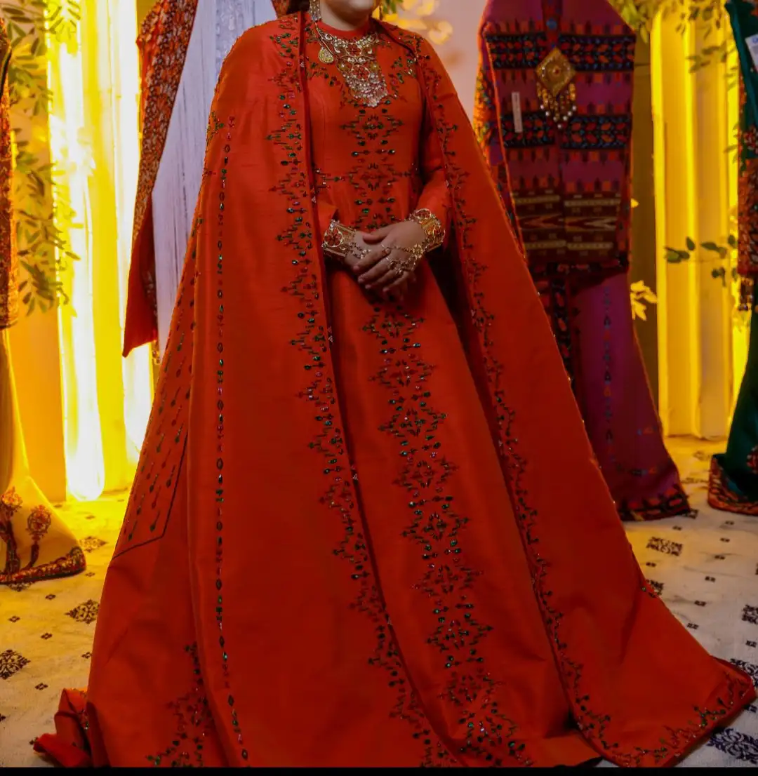 Türkmen fasonlar pombarh fasonlar Fasonlar 2025 fasonlar fason moda modalar Bezen bezen Türkmen fasonlar 2026 Türkmen fasonlar 2025 Türkmen fasonlar 2024 Türkmen fasonlar 2023 turkmenistan türkmenistan turkmen türkmen ashgabat  asgabat aşgabat balkan mary lebap dashoguz dasoguz daşoguz pombarh ponbarhat gulyupek gülýüpek stapel ştapel Gralan Çüýdeşen Abaýa Gadymy Krep Gurultaý 	Keteni Ýüpek Şifon Gipýur Lyon Welwet Atlas Kaşemir Streýç Suzana Ştapel Gülýüpek Pombarh Ýupka Gursakça Aksesuarlar Palto Penjek Okuw eşik Fata Sport eşik Uniforma Nakidka Öýme Şarf kompýuter ýaka ýaglyk Arenda köýnek 2nji el köýnek Taýyn köýnek Matalar Milli lybas milli lybaslar Toý köýnek Toý köýnekler toy koynek toy koynekler gundelik koynekler Gündelik	 
 köýnekler fata koynek Modern taze fason Eskiz koynektm turkmenkoynek türkmenkoynek fason moda moda fasonlar Iş eşik el iş	sada	ýakaly ýakasyz	keşdeli biserli	ýeňli giň nagyşly ýüregi açyk stoýka ýaka ýanly kombinasiýa 	zerli üsti aşak guşakly seçekli gysga ýeňli 