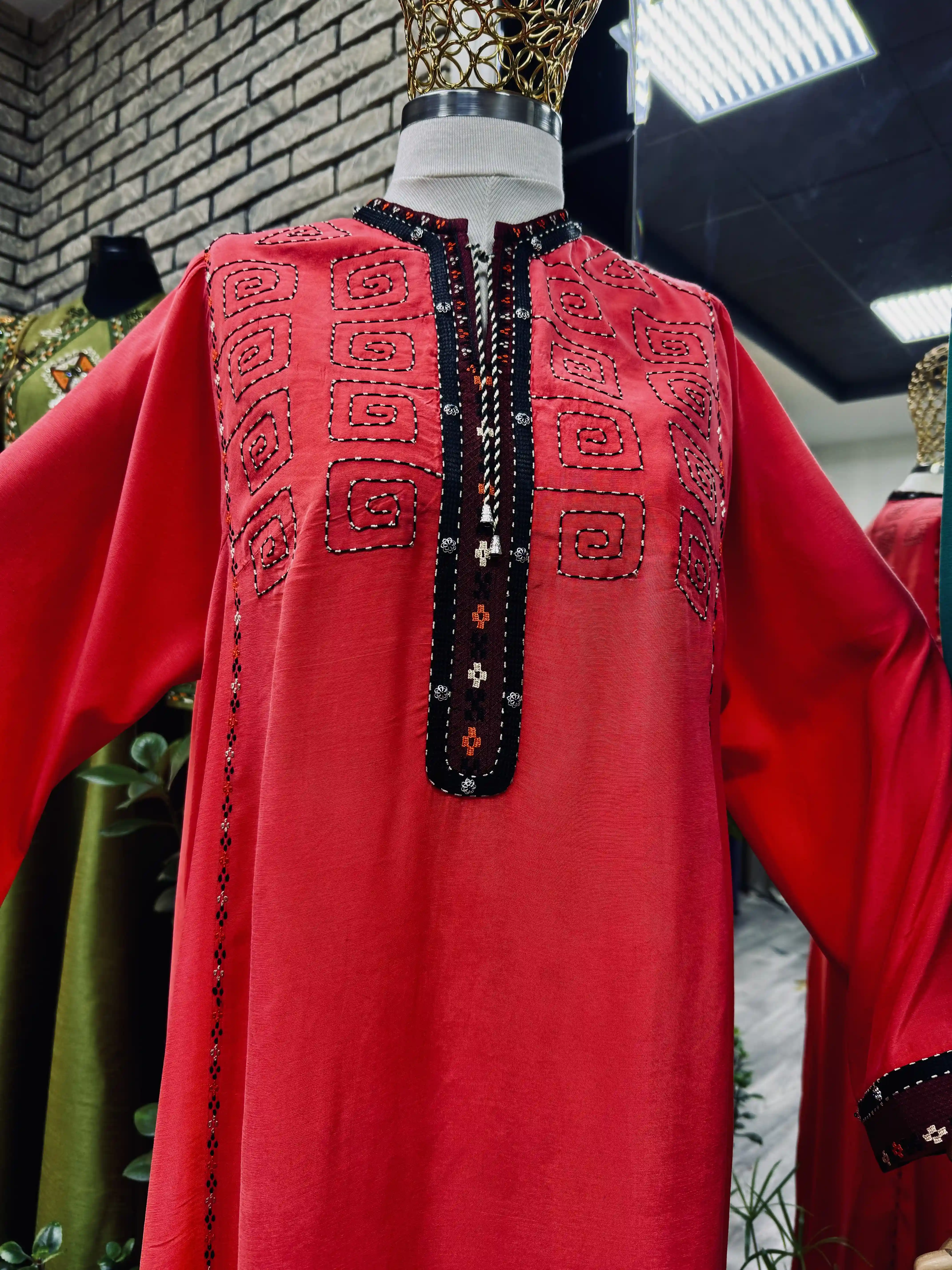 Türkmen fasonlar pombarh fasonlar Fasonlar 2025 fasonlar fason moda modalar Bezen bezen Türkmen fasonlar 2026 Türkmen fasonlar 2025 Türkmen fasonlar 2024 Türkmen fasonlar 2023 turkmenistan türkmenistan turkmen türkmen ashgabat  asgabat aşgabat balkan mary lebap dashoguz dasoguz daşoguz pombarh ponbarhat gulyupek gülýüpek stapel ştapel Gralan Çüýdeşen Abaýa Gadymy Krep Gurultaý 	Keteni Ýüpek Şifon Gipýur Lyon Welwet Atlas Kaşemir Streýç Suzana Ştapel Gülýüpek Pombarh Ýupka Gursakça Aksesuarlar Palto Penjek Okuw eşik Fata Sport eşik Uniforma Nakidka Öýme Şarf kompýuter ýaka ýaglyk Arenda köýnek 2nji el köýnek Taýyn köýnek Matalar Milli lybas milli lybaslar Toý köýnek Toý köýnekler toy koynek toy koynekler gundelik koynekler Gündelik	 
 köýnekler fata koynek Modern taze fason Eskiz koynektm turkmenkoynek türkmenkoynek fason moda moda fasonlar Iş eşik el iş	sada	ýakaly ýakasyz	keşdeli biserli	ýeňli giň nagyşly ýüregi açyk stoýka ýaka ýanly kombinasiýa 	zerli üsti aşak guşakly seçekli gysga ýeňli Toý köýnek, Gündelik el iş, sada, ýakaly, ýeňli 12-16, 17-25, 26-35 Gök, Gyzyl guyz