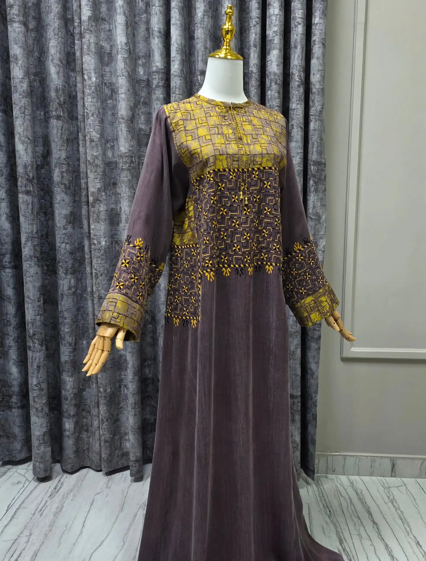 Türkmen fasonlar pombarh fasonlar Fasonlar 2025 fasonlar fason moda modalar Bezen bezen Türkmen fasonlar 2026 Türkmen fasonlar 2025 Türkmen fasonlar 2024 Türkmen fasonlar 2023 turkmenistan türkmenistan turkmen türkmen ashgabat  asgabat aşgabat balkan mary lebap dashoguz dasoguz daşoguz pombarh ponbarhat gulyupek gülýüpek stapel ştapel Gralan Çüýdeşen Abaýa Gadymy Krep Gurultaý 	Keteni Ýüpek Şifon Gipýur Lyon Welwet Atlas Kaşemir Streýç Suzana Ştapel Gülýüpek Pombarh Ýupka Gursakça Aksesuarlar Palto Penjek Okuw eşik Fata Sport eşik Uniforma Nakidka Öýme Şarf kompýuter ýaka ýaglyk Arenda köýnek 2nji el köýnek Taýyn köýnek Matalar Milli lybas milli lybaslar Toý köýnek Toý köýnekler toy koynek toy koynekler gundelik koynekler Gündelik	 
 köýnekler fata koynek Modern taze fason Eskiz koynektm turkmenkoynek türkmenkoynek fason moda moda fasonlar Iş eşik el iş	sada	ýakaly ýakasyz	keşdeli biserli	ýeňli giň nagyşly ýüregi açyk stoýka ýaka ýanly kombinasiýa 	zerli üsti aşak guşakly seçekli gysga ýeňli Gülýüpek Toý köýnek, Milli lybas el iş, keşdeli, ýeňli, giň 17-25, 26-35 Goýy-goňur yaz, tomus, guyz, gysh