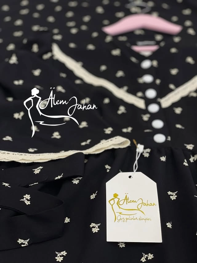 Türkmen fasonlar pombarh fasonlar Fasonlar 2025 fasonlar fason moda modalar Bezen bezen Türkmen fasonlar 2026 Türkmen fasonlar 2025 Türkmen fasonlar 2024 Türkmen fasonlar 2023 turkmenistan türkmenistan turkmen türkmen ashgabat  asgabat aşgabat balkan mary lebap dashoguz dasoguz daşoguz pombarh ponbarhat gulyupek gülýüpek stapel ştapel Gralan Çüýdeşen Abaýa Gadymy Krep Gurultaý 	Keteni Ýüpek Şifon Gipýur Lyon Welwet Atlas Kaşemir Streýç Suzana Ştapel Gülýüpek Pombarh Ýupka Gursakça Aksesuarlar Palto Penjek Okuw eşik Fata Sport eşik Uniforma Nakidka Öýme Şarf kompýuter ýaka ýaglyk Arenda köýnek 2nji el köýnek Taýyn köýnek Matalar Milli lybas milli lybaslar Toý köýnek Toý köýnekler toy koynek toy koynekler gundelik koynekler Gündelik	 
 köýnekler fata koynek Modern taze fason Eskiz koynektm turkmenkoynek türkmenkoynek fason moda moda fasonlar Iş eşik el iş	sada	ýakaly ýakasyz	keşdeli biserli	ýeňli giň nagyşly ýüregi açyk stoýka ýaka ýanly kombinasiýa 	zerli üsti aşak guşakly seçekli gysga ýeňli Ştapel Gündelik ýakasyz, gysga ýeňli, giň 17-25, 26-35 Gara yaz, tomus, guyz