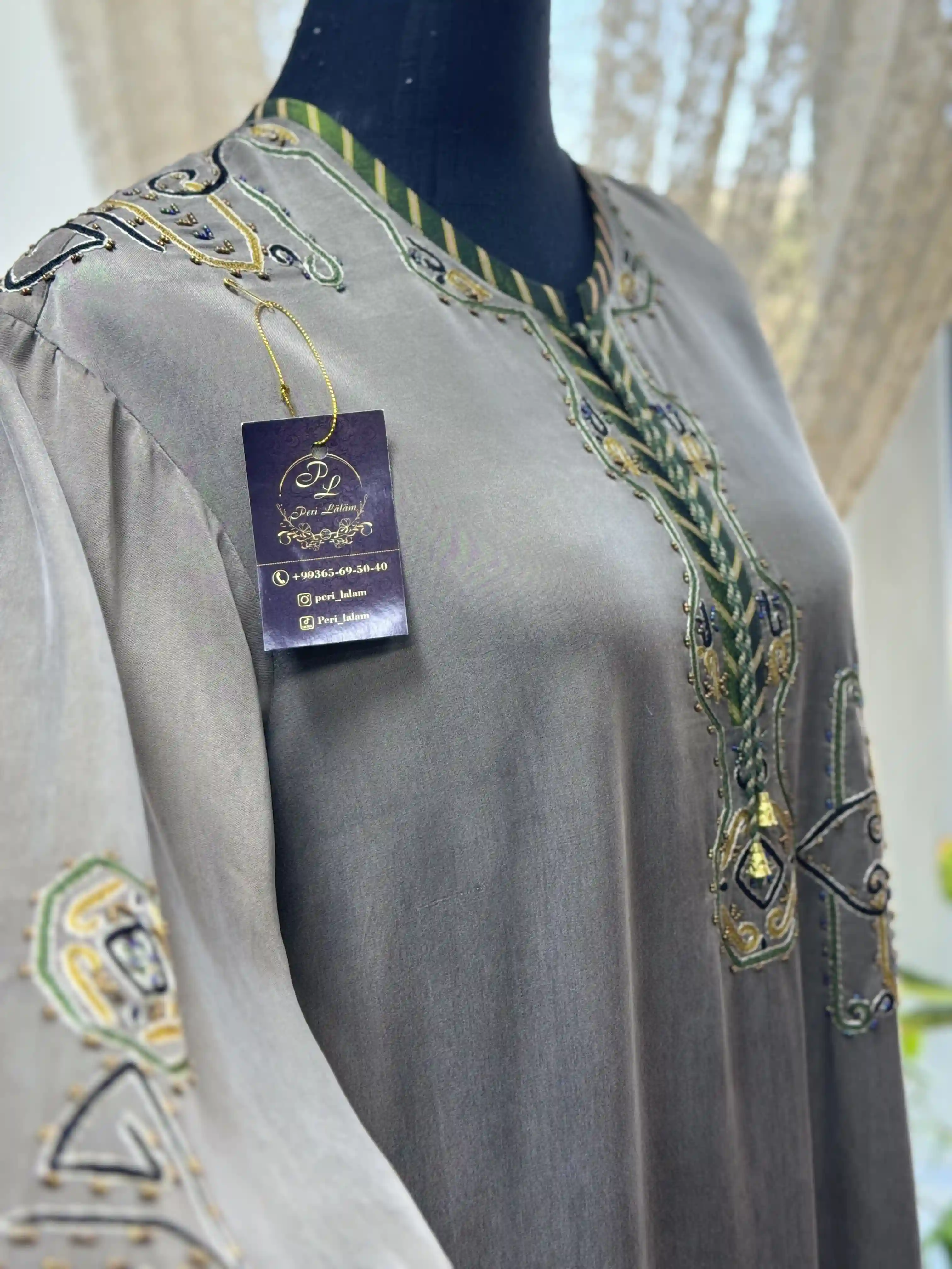 Türkmen fasonlar pombarh fasonlar Fasonlar 2025 fasonlar fason moda modalar Bezen bezen Türkmen fasonlar 2026 Türkmen fasonlar 2025 Türkmen fasonlar 2024 Türkmen fasonlar 2023 turkmenistan türkmenistan turkmen türkmen ashgabat  asgabat aşgabat balkan mary lebap dashoguz dasoguz daşoguz pombarh ponbarhat gulyupek gülýüpek stapel ştapel Gralan Çüýdeşen Abaýa Gadymy Krep Gurultaý 	Keteni Ýüpek Şifon Gipýur Lyon Welwet Atlas Kaşemir Streýç Suzana Ştapel Gülýüpek Pombarh Ýupka Gursakça Aksesuarlar Palto Penjek Okuw eşik Fata Sport eşik Uniforma Nakidka Öýme Şarf kompýuter ýaka ýaglyk Arenda köýnek 2nji el köýnek Taýyn köýnek Matalar Milli lybas milli lybaslar Toý köýnek Toý köýnekler toy koynek toy koynekler gundelik koynekler Gündelik	 
 köýnekler fata koynek Modern taze fason Eskiz koynektm turkmenkoynek türkmenkoynek fason moda moda fasonlar Iş eşik el iş	sada	ýakaly ýakasyz	keşdeli biserli	ýeňli giň nagyşly ýüregi açyk stoýka ýaka ýanly kombinasiýa 	zerli üsti aşak guşakly seçekli gysga ýeňli Lyon, Gülýüpek Toý köýnek el iş, keşdeli, ýakaly  Çal