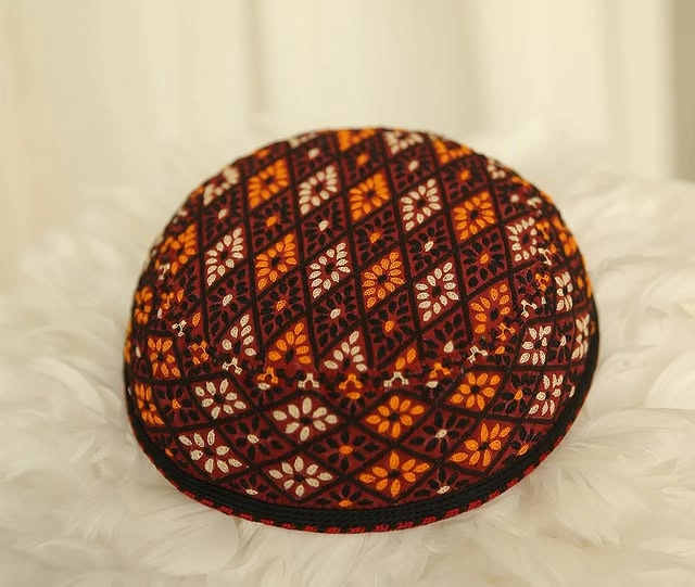 Türkmen fasonlar pombarh fasonlar Fasonlar 2025 fasonlar fason moda modalar Bezen bezen Türkmen fasonlar 2026 Türkmen fasonlar 2025 Türkmen fasonlar 2024 Türkmen fasonlar 2023 turkmenistan türkmenistan turkmen türkmen ashgabat  asgabat aşgabat balkan mary lebap dashoguz dasoguz daşoguz pombarh ponbarhat gulyupek gülýüpek stapel ştapel Gralan Çüýdeşen Abaýa Gadymy Krep Gurultaý 	Keteni Ýüpek Şifon Gipýur Lyon Welwet Atlas Kaşemir Streýç Suzana Ştapel Gülýüpek Pombarh Ýupka Gursakça Aksesuarlar Palto Penjek Okuw eşik Fata Sport eşik Uniforma Nakidka Öýme Şarf kompýuter ýaka ýaglyk Arenda köýnek 2nji el köýnek Taýyn köýnek Matalar Milli lybas milli lybaslar Toý köýnek Toý köýnekler toy koynek toy koynekler gundelik koynekler Gündelik	 
 köýnekler fata koynek Modern taze fason Eskiz koynektm turkmenkoynek türkmenkoynek fason moda moda fasonlar Iş eşik el iş	sada	ýakaly ýakasyz	keşdeli biserli	ýeňli giň nagyşly ýüregi açyk stoýka ýaka ýanly kombinasiýa 	zerli üsti aşak guşakly seçekli gysga ýeňli Milli lybas el iş, keşdeli, nagyşly    Aksesuarlar