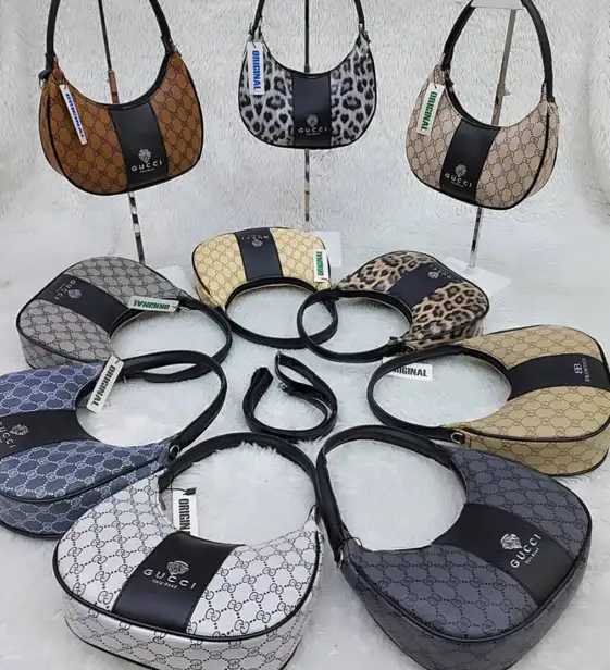 Türkmen fasonlar pombarh fasonlar Fasonlar 2025 fasonlar fason moda modalar Bezen bezen Türkmen fasonlar 2026 Türkmen fasonlar 2025 Türkmen fasonlar 2024 Türkmen fasonlar 2023 turkmenistan türkmenistan turkmen türkmen ashgabat  asgabat aşgabat balkan mary lebap dashoguz dasoguz daşoguz pombarh ponbarhat gulyupek gülýüpek stapel ştapel Gralan Çüýdeşen Abaýa Gadymy Krep Gurultaý 	Keteni Ýüpek Şifon Gipýur Lyon Welwet Atlas Kaşemir Streýç Suzana Ştapel Gülýüpek Pombarh Ýupka Gursakça Aksesuarlar Palto Penjek Okuw eşik Fata Sport eşik Uniforma Nakidka Öýme Şarf kompýuter ýaka ýaglyk Arenda köýnek 2nji el köýnek Taýyn köýnek Matalar Milli lybas milli lybaslar Toý köýnek Toý köýnekler toy koynek toy koynekler gundelik koynekler Gündelik	 
 köýnekler fata koynek Modern taze fason Eskiz koynektm turkmenkoynek türkmenkoynek fason moda moda fasonlar Iş eşik el iş	sada	ýakaly ýakasyz	keşdeli biserli	ýeňli giň nagyşly ýüregi açyk stoýka ýaka ýanly kombinasiýa 	zerli üsti aşak guşakly seçekli gysga ýeňli Bežewyý, Gök, Çal, Wizon, Goňur, Goýy-çal, Altyn, Kümüş  Sumka