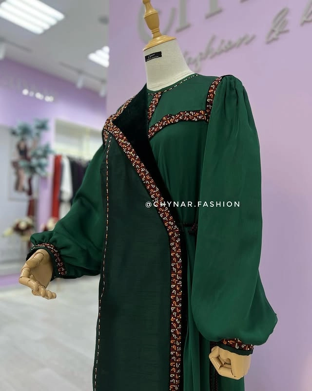 Türkmen fasonlar pombarh fasonlar Fasonlar 2025 fasonlar fason moda modalar Bezen bezen Türkmen fasonlar 2026 Türkmen fasonlar 2025 Türkmen fasonlar 2024 Türkmen fasonlar 2023 turkmenistan türkmenistan turkmen türkmen ashgabat  asgabat aşgabat balkan mary lebap dashoguz dasoguz daşoguz pombarh ponbarhat gulyupek gülýüpek stapel ştapel Gralan Çüýdeşen Abaýa Gadymy Krep Gurultaý 	Keteni Ýüpek Şifon Gipýur Lyon Welwet Atlas Kaşemir Streýç Suzana Ştapel Gülýüpek Pombarh Ýupka Gursakça Aksesuarlar Palto Penjek Okuw eşik Fata Sport eşik Uniforma Nakidka Öýme Şarf kompýuter ýaka ýaglyk Arenda köýnek 2nji el köýnek Taýyn köýnek Matalar Milli lybas milli lybaslar Toý köýnek Toý köýnekler toy koynek toy koynekler gundelik koynekler Gündelik	 
 köýnekler fata koynek Modern taze fason Eskiz koynektm turkmenkoynek türkmenkoynek fason moda moda fasonlar Iş eşik el iş	sada	ýakaly ýakasyz	keşdeli biserli	ýeňli giň nagyşly ýüregi açyk stoýka ýaka ýanly kombinasiýa 	zerli üsti aşak guşakly seçekli gysga ýeňli Gülýüpek, Panbarhat (Pombarh) Toý köýnek, Milli lybas el iş, ýakasyz, ýeňli, giň, kombinasiýa 26-35 Haki, Goýy-ýaşyl yaz, guyz