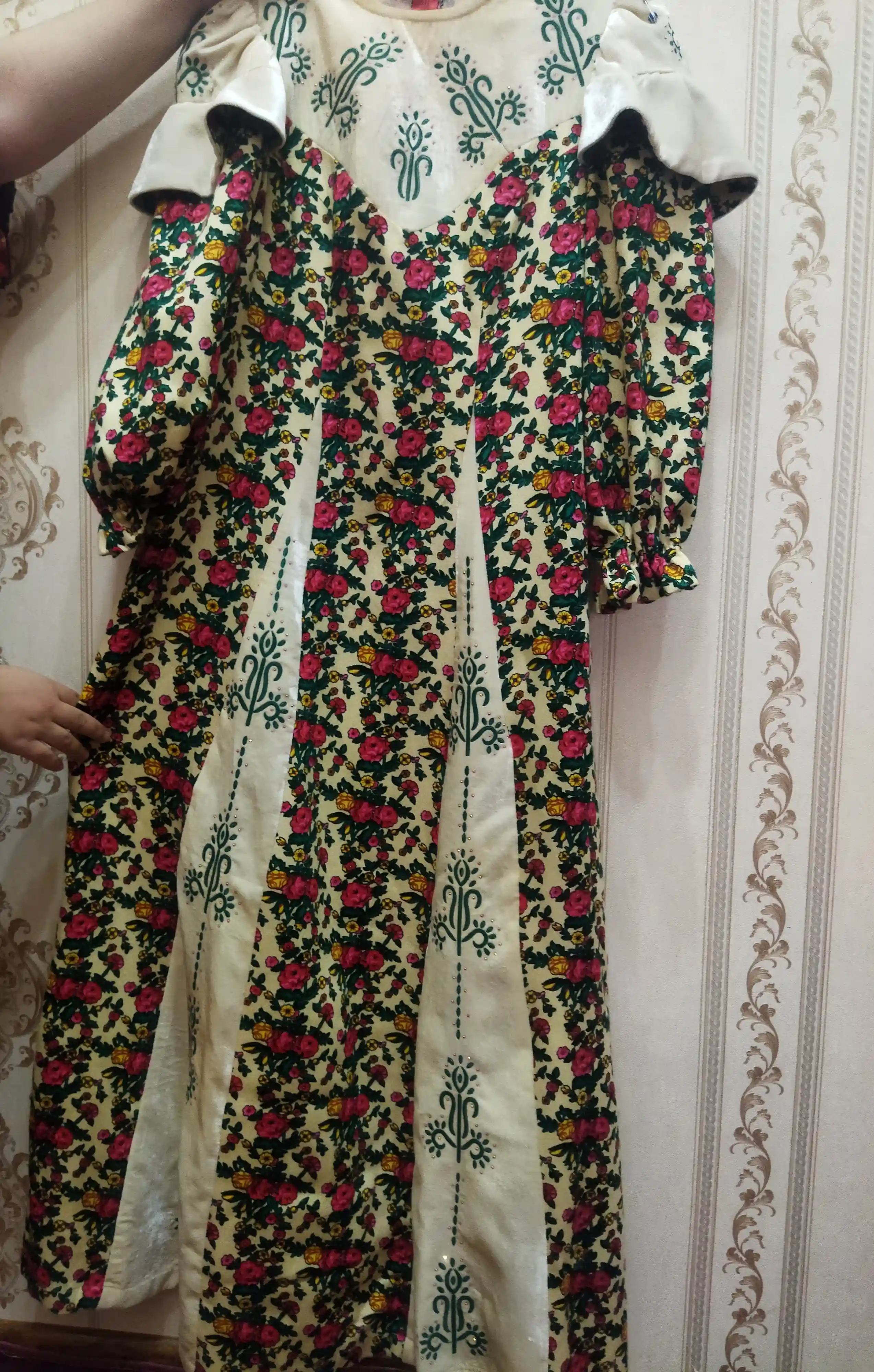 Türkmen fasonlar pombarh fasonlar Fasonlar 2025 fasonlar fason moda modalar Bezen bezen Türkmen fasonlar 2026 Türkmen fasonlar 2025 Türkmen fasonlar 2024 Türkmen fasonlar 2023 turkmenistan türkmenistan turkmen türkmen ashgabat  asgabat aşgabat balkan mary lebap dashoguz dasoguz daşoguz pombarh ponbarhat gulyupek gülýüpek stapel ştapel Gralan Çüýdeşen Abaýa Gadymy Krep Gurultaý 	Keteni Ýüpek Şifon Gipýur Lyon Welwet Atlas Kaşemir Streýç Suzana Ştapel Gülýüpek Pombarh Ýupka Gursakça Aksesuarlar Palto Penjek Okuw eşik Fata Sport eşik Uniforma Nakidka Öýme Şarf kompýuter ýaka ýaglyk Arenda köýnek 2nji el köýnek Taýyn köýnek Matalar Milli lybas milli lybaslar Toý köýnek Toý köýnekler toy koynek toy koynekler gundelik koynekler Gündelik	 
 köýnekler fata koynek Modern taze fason Eskiz koynektm turkmenkoynek türkmenkoynek fason moda moda fasonlar Iş eşik el iş	sada	ýakaly ýakasyz	keşdeli biserli	ýeňli giň nagyşly ýüregi açyk stoýka ýaka ýanly kombinasiýa 	zerli üsti aşak guşakly seçekli gysga ýeňli Toý köýnek gaş, kompýuter ýaka 12-16 Bežewyý  2nji el